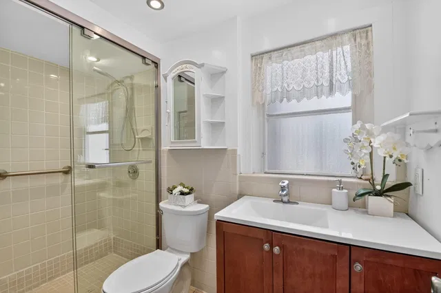 Prospect Park & Southland Park Residence photo 44