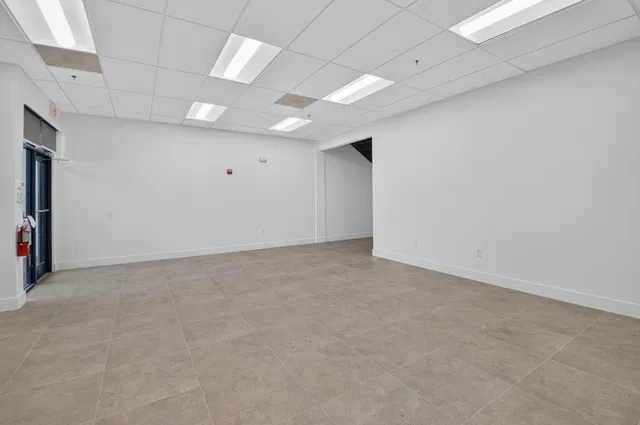Residence photo 9