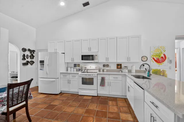Residence photo 14