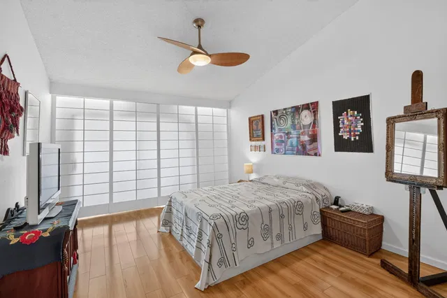 Residence photo 23