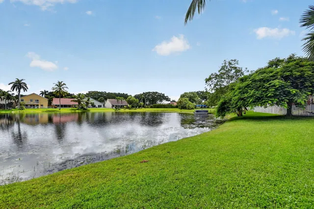 Residence photo 47