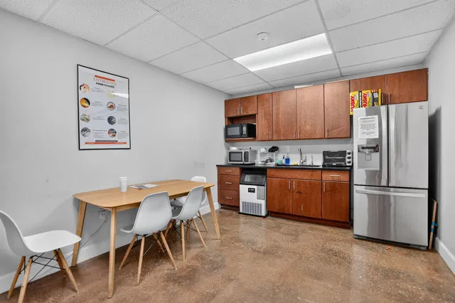 Residence photo 12