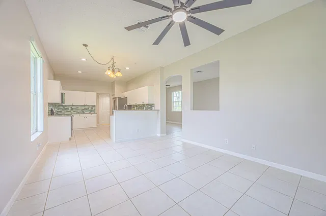  Residence photo 13