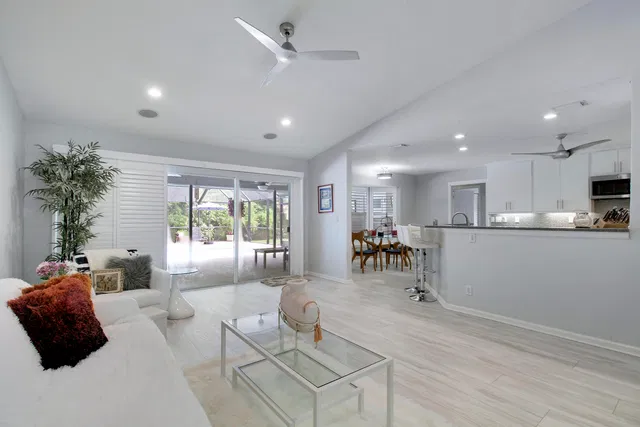 Residence photo 14