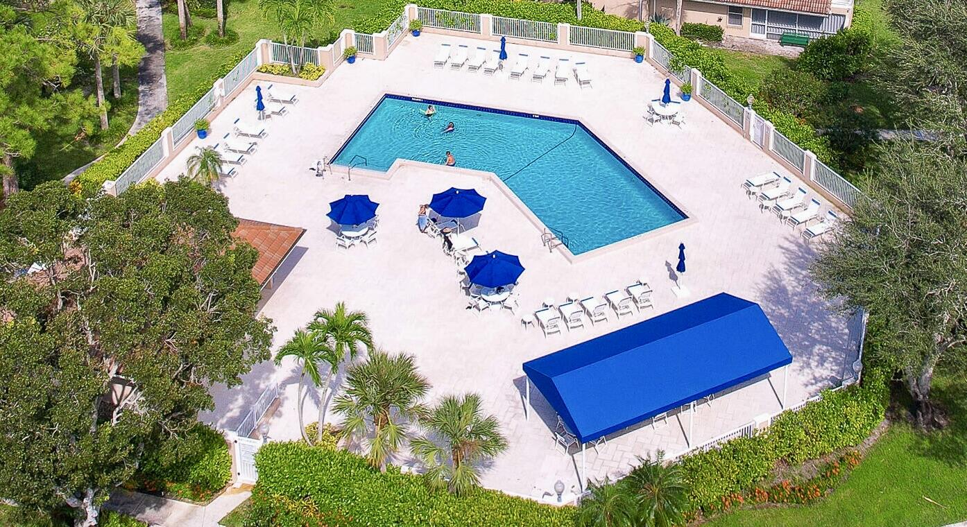 PGA National Palm Beach Gardens Unit 202 photo 21