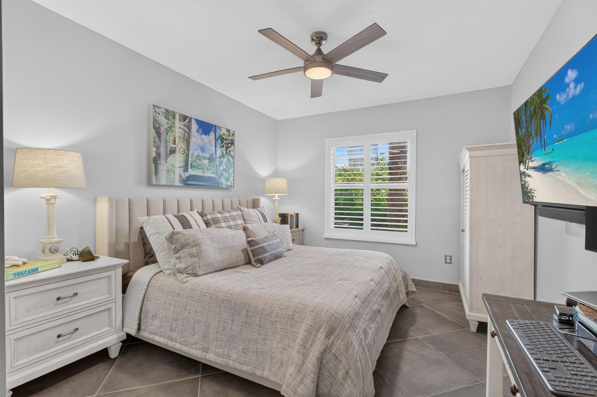 Unit 113 photo 19