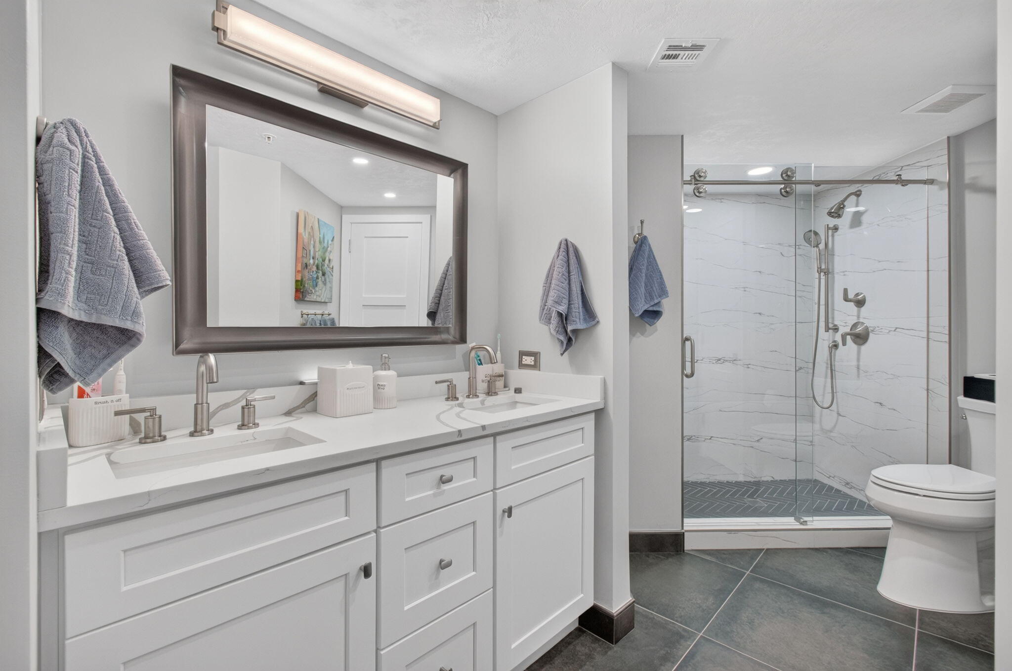 Unit 113 photo 27