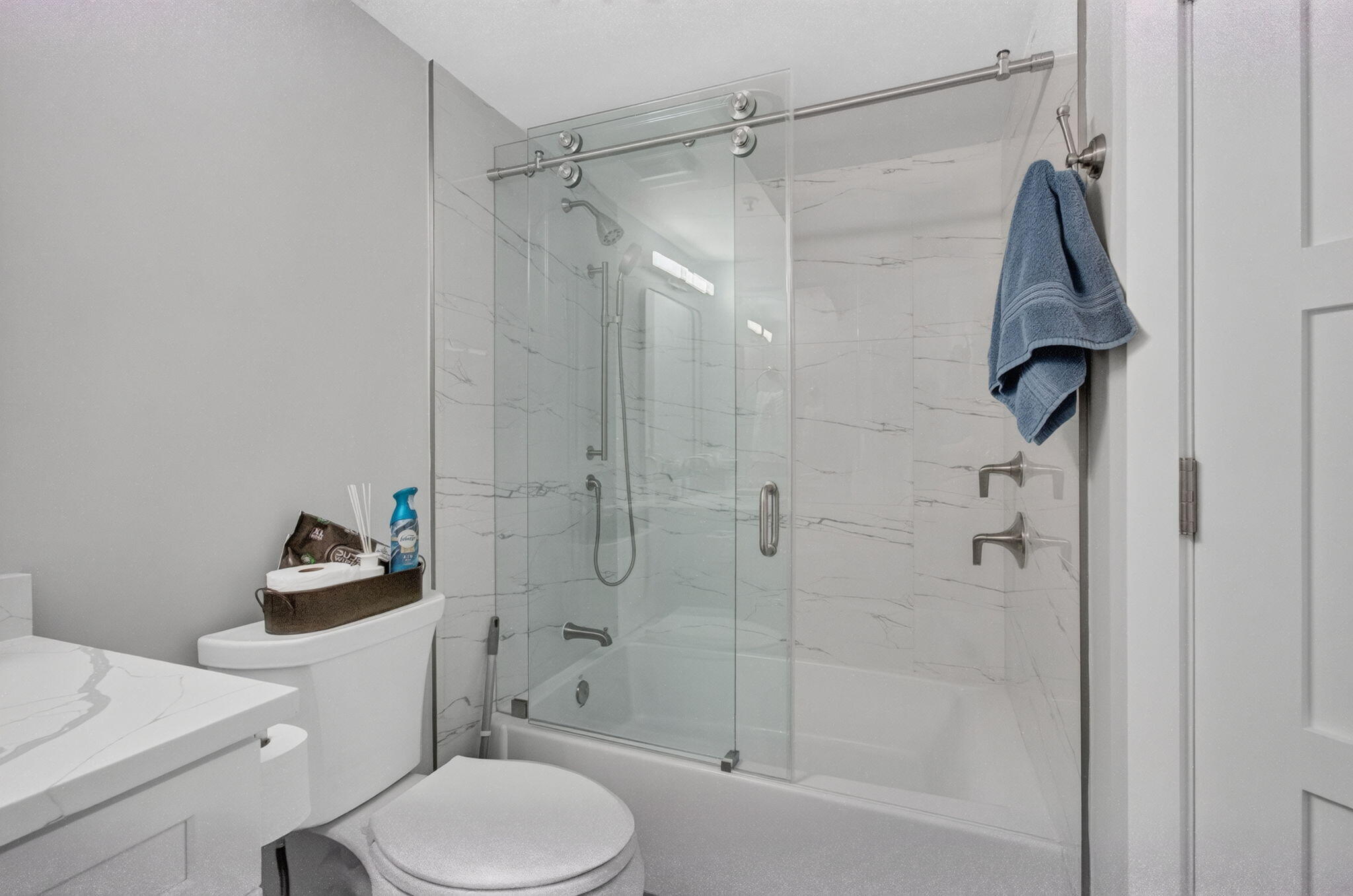 Unit 113 photo 38
