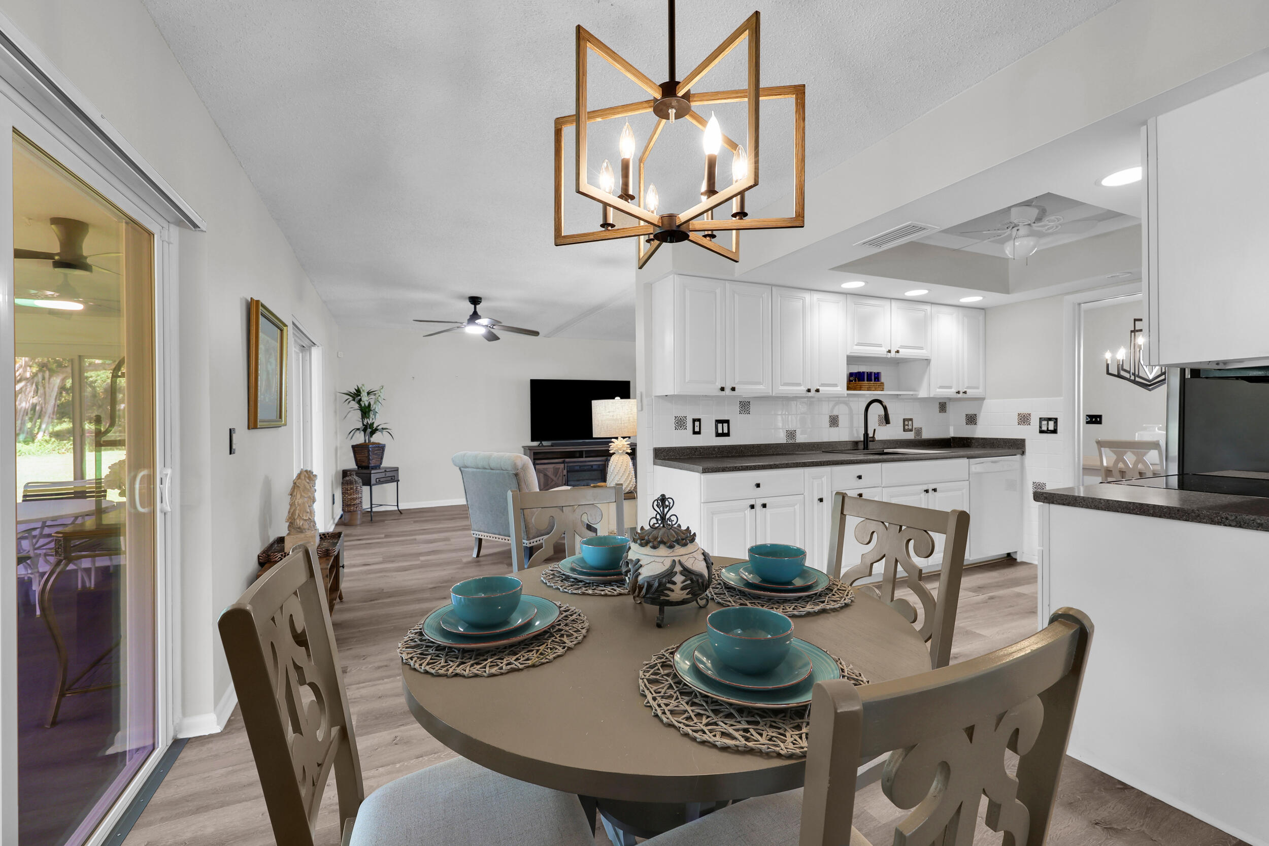 Residence photo 15