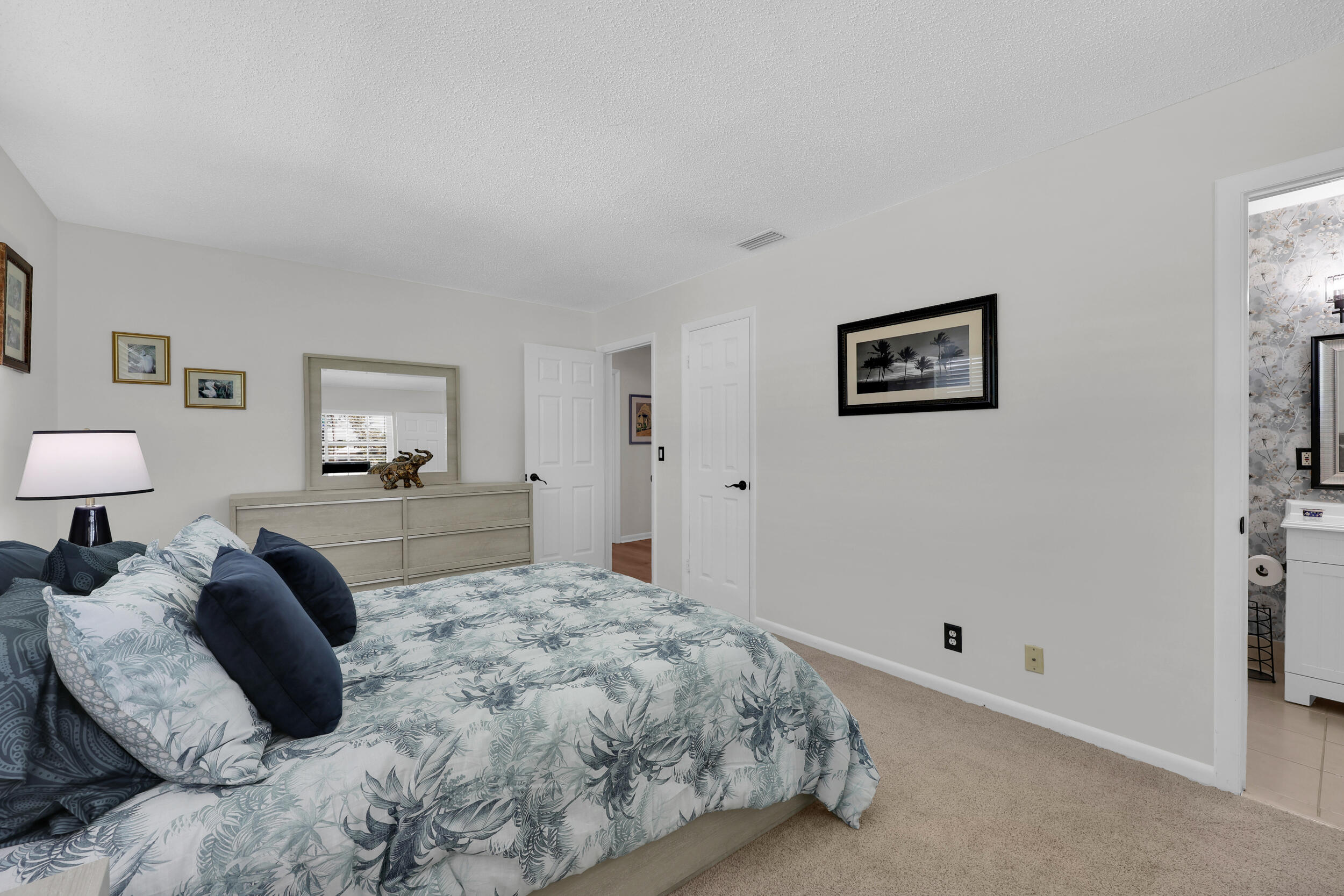 Residence photo 27