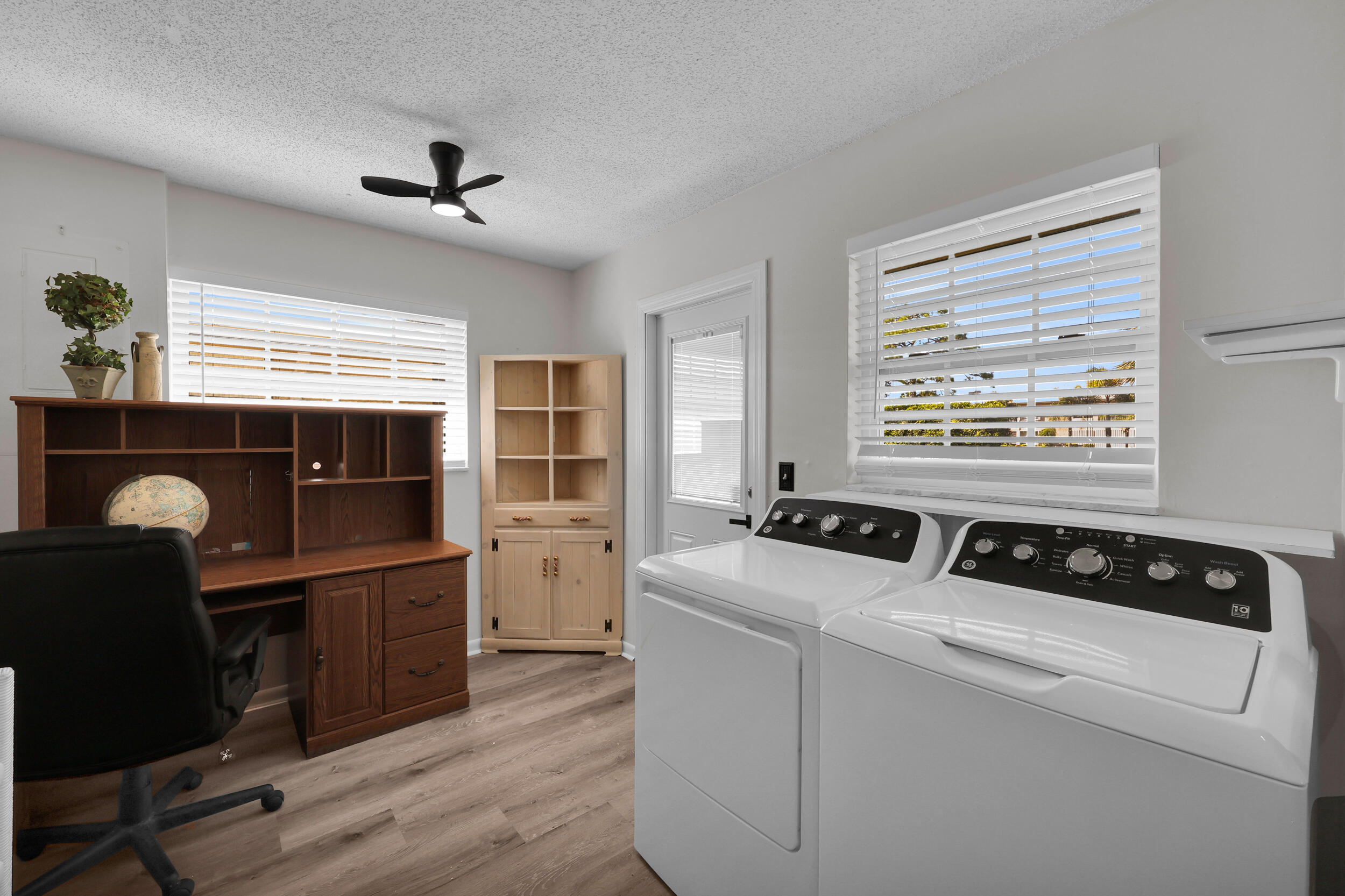 Residence photo 29