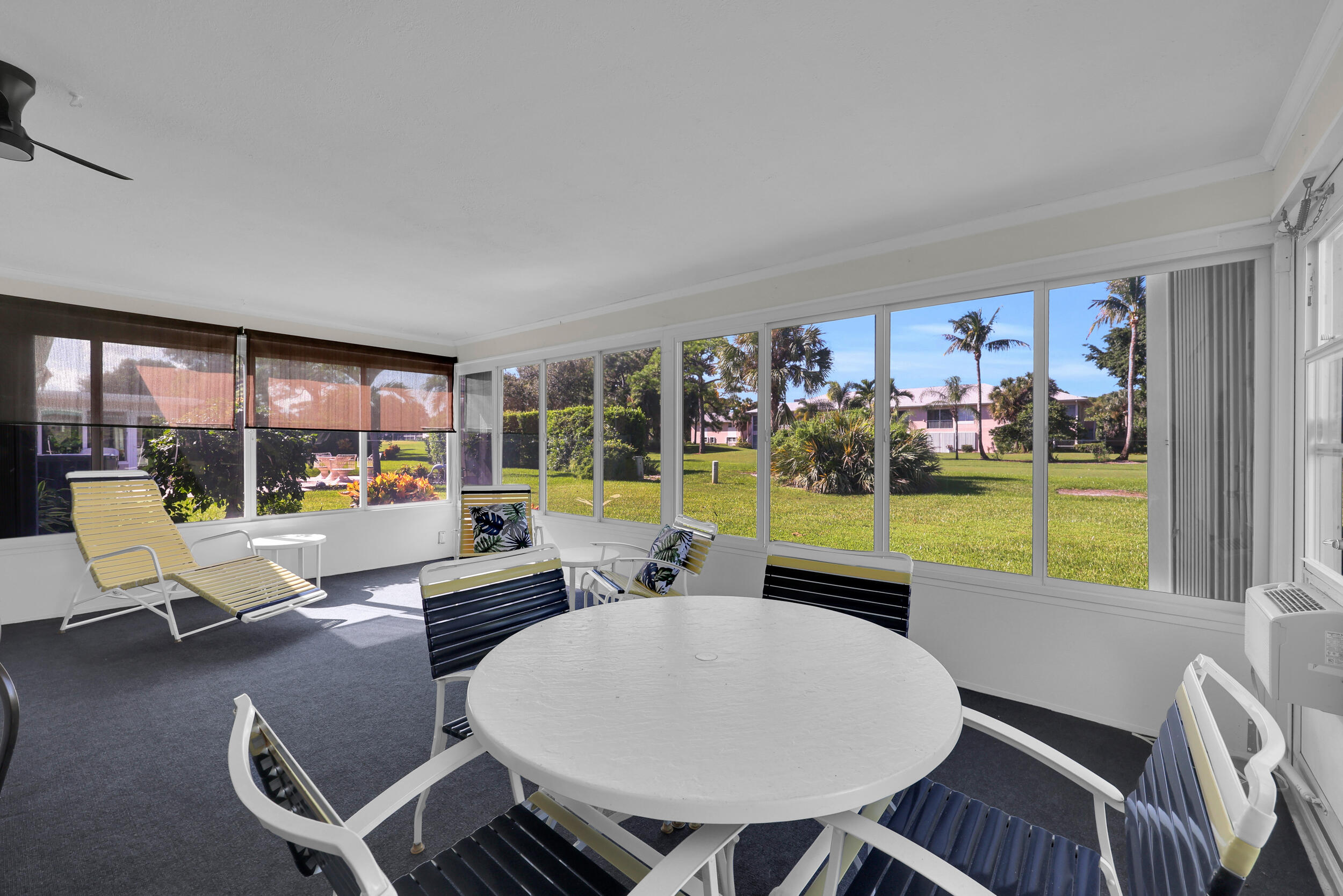 Residence photo 32