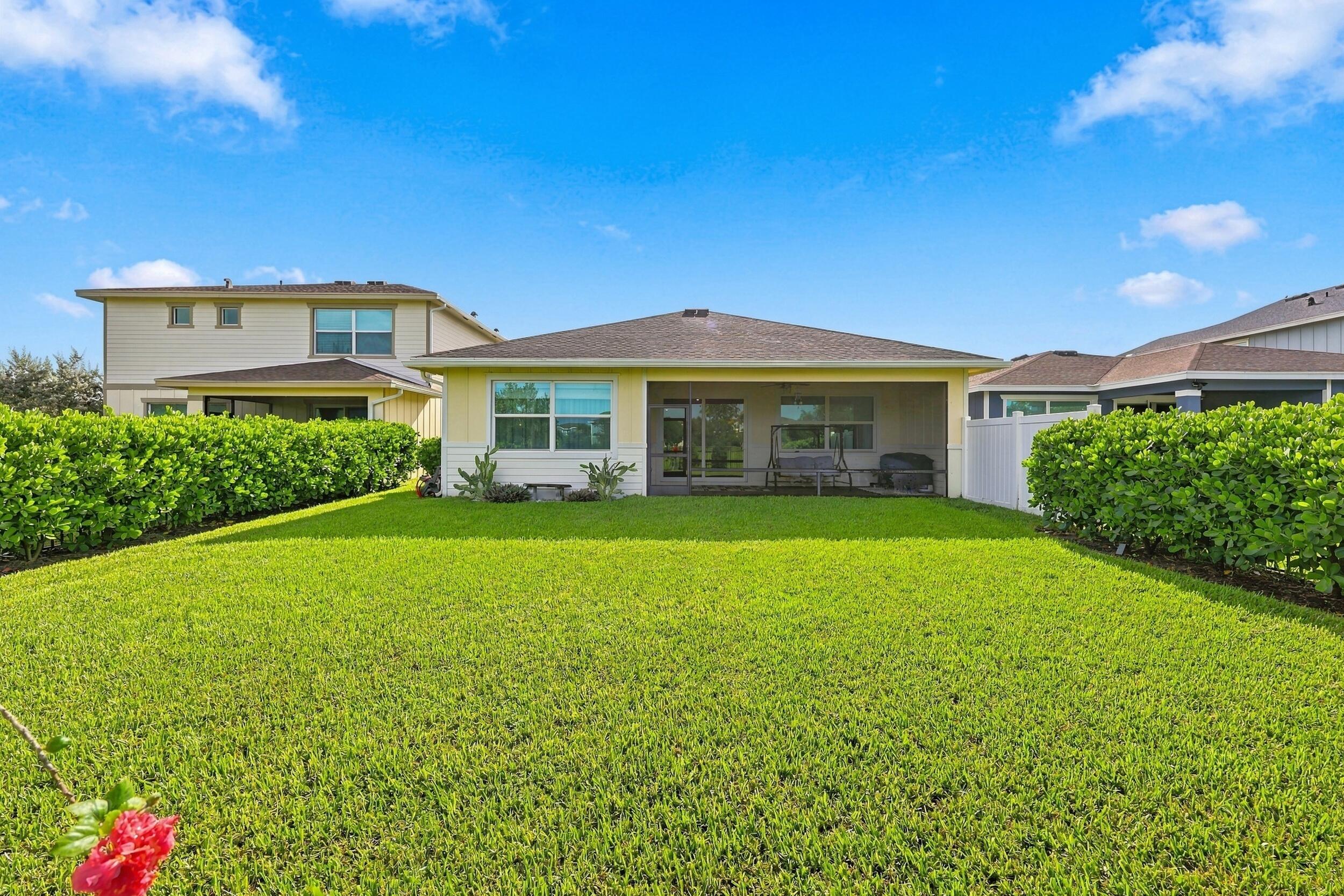 Residence photo 5