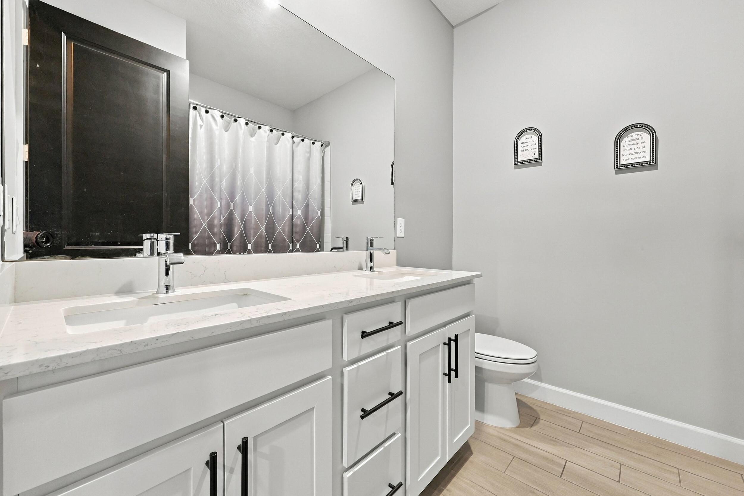 Residence photo 32