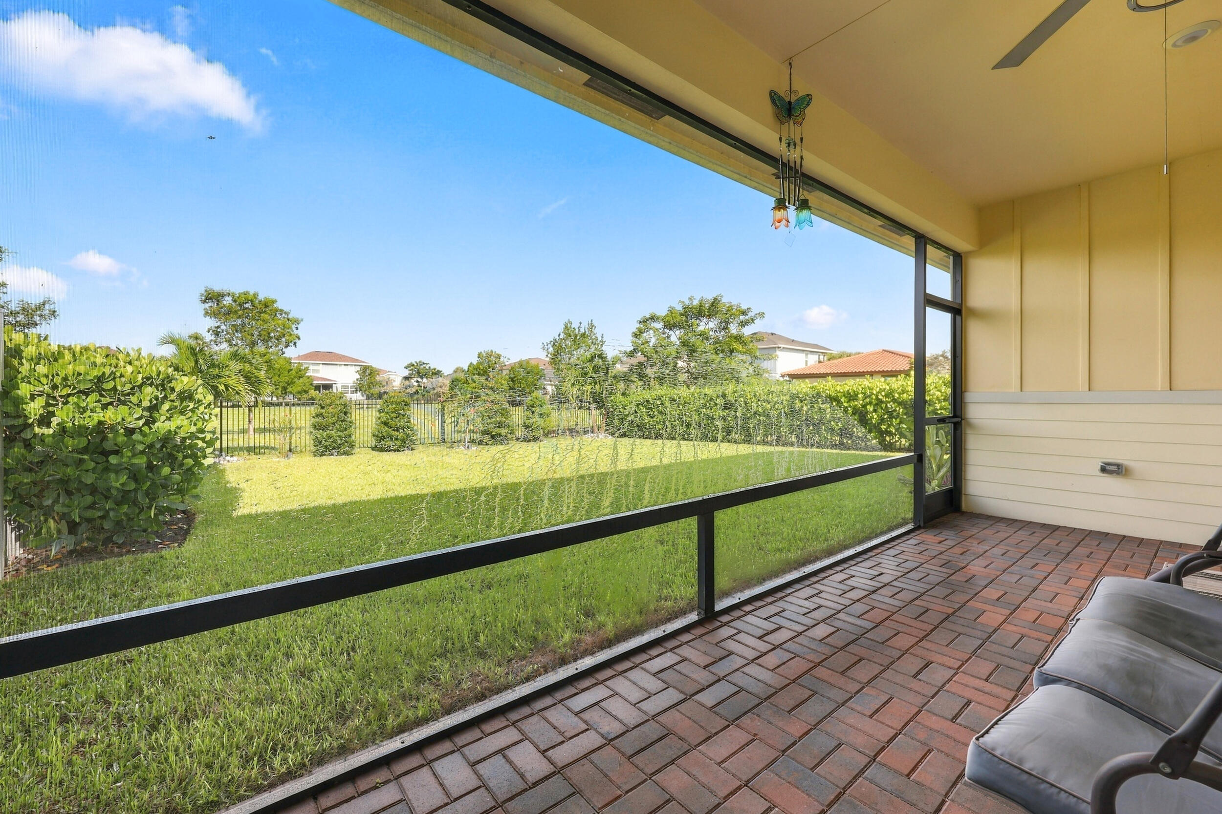 Residence photo 42