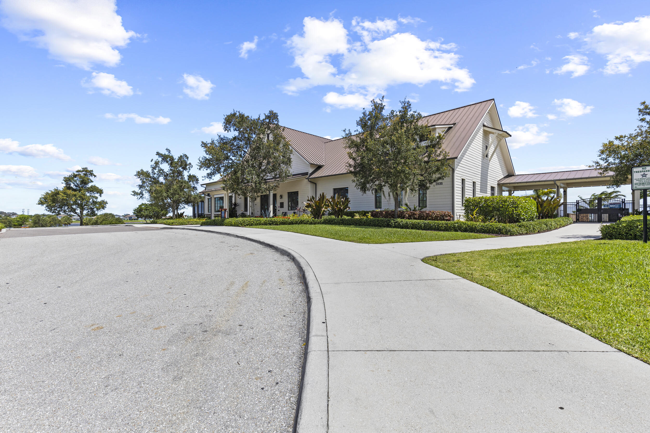 Residence photo 63