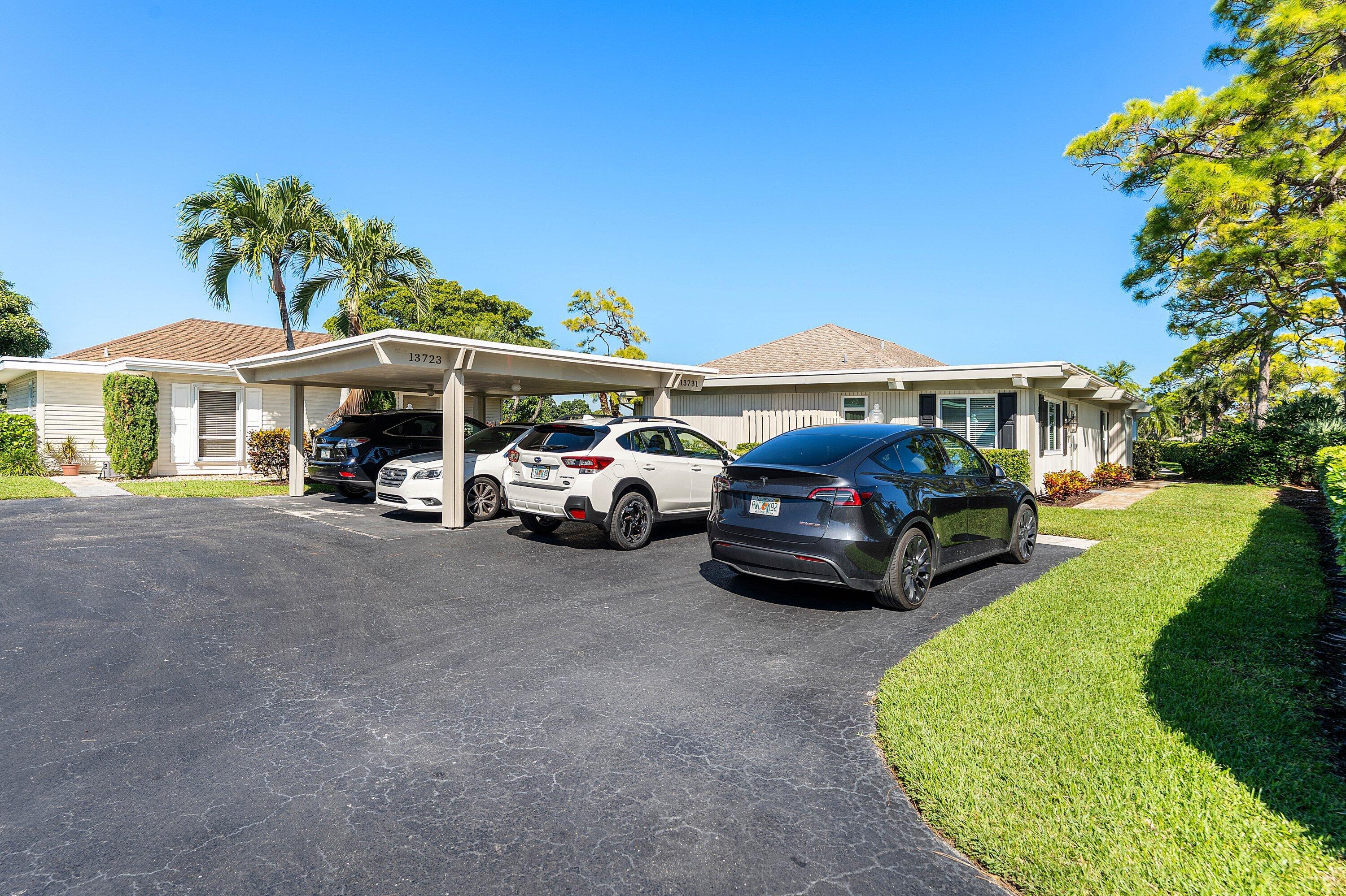 Eastpointe Country Club Residence photo 4