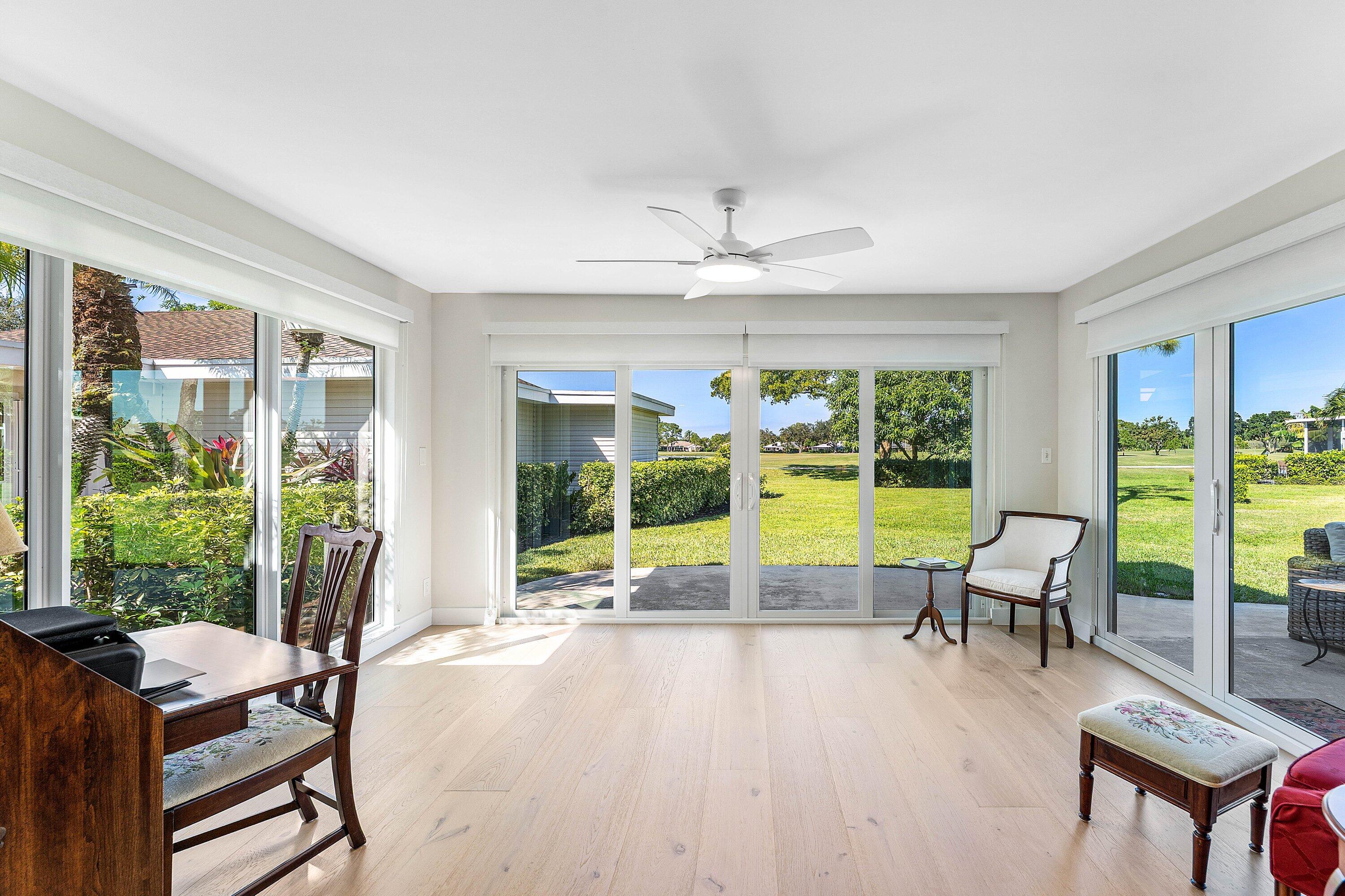 Eastpointe Country Club Residence photo 8