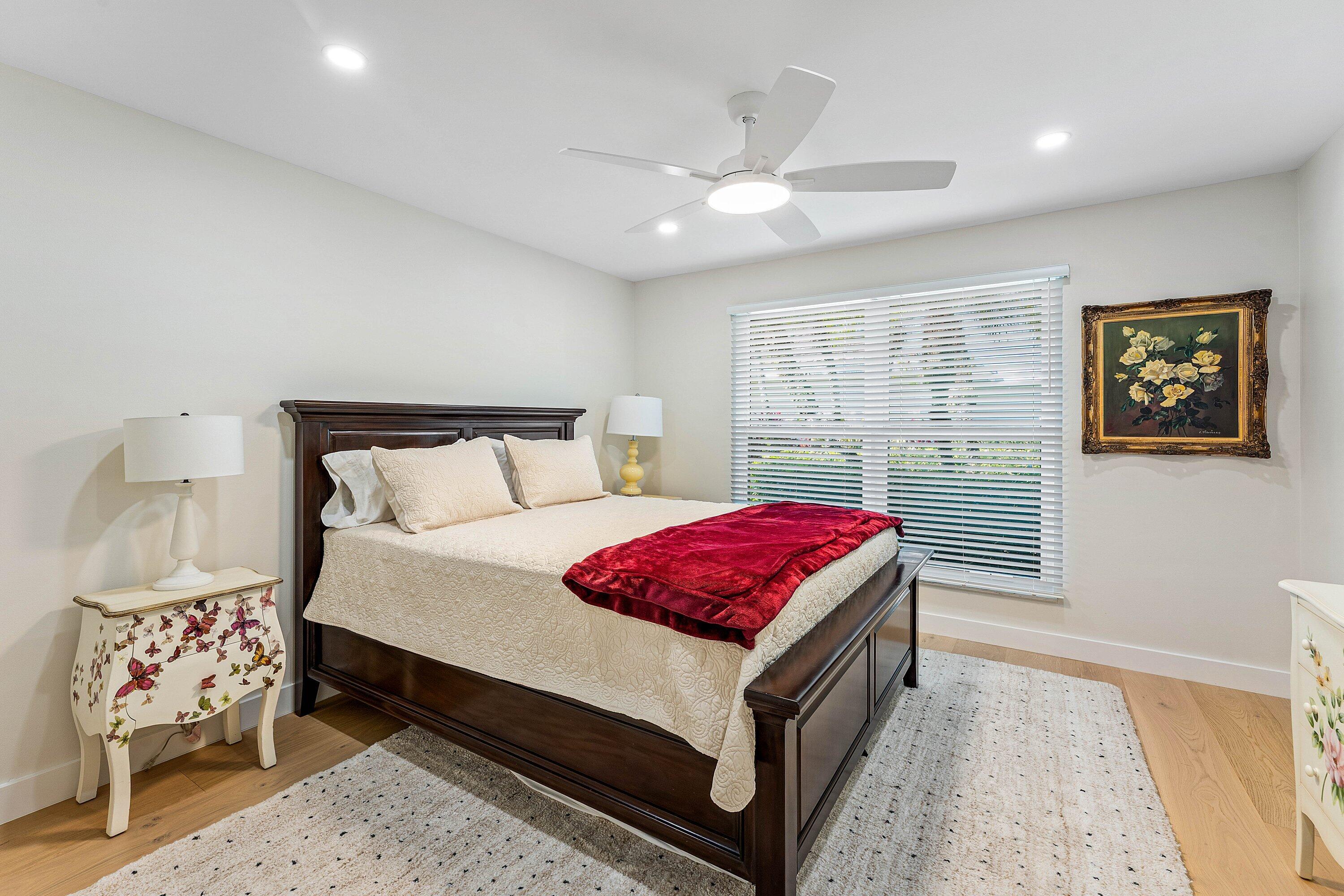 Eastpointe Country Club Residence photo 24