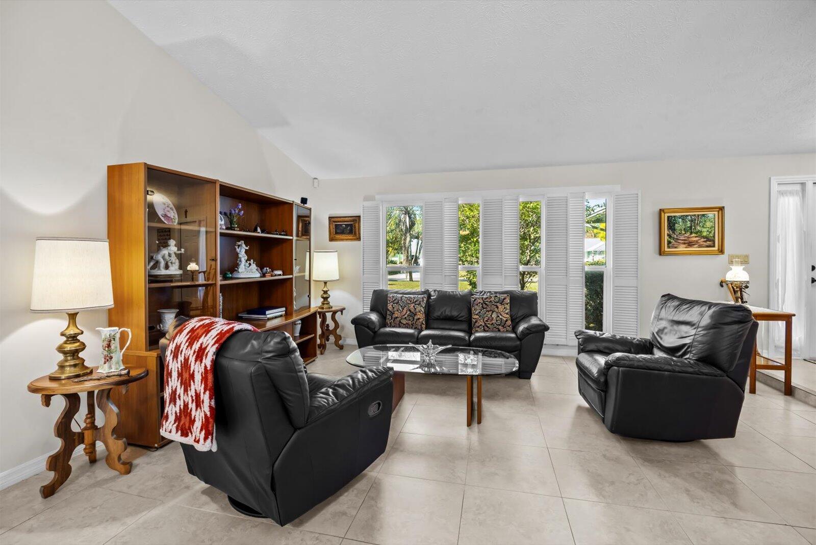 Residence photo 9