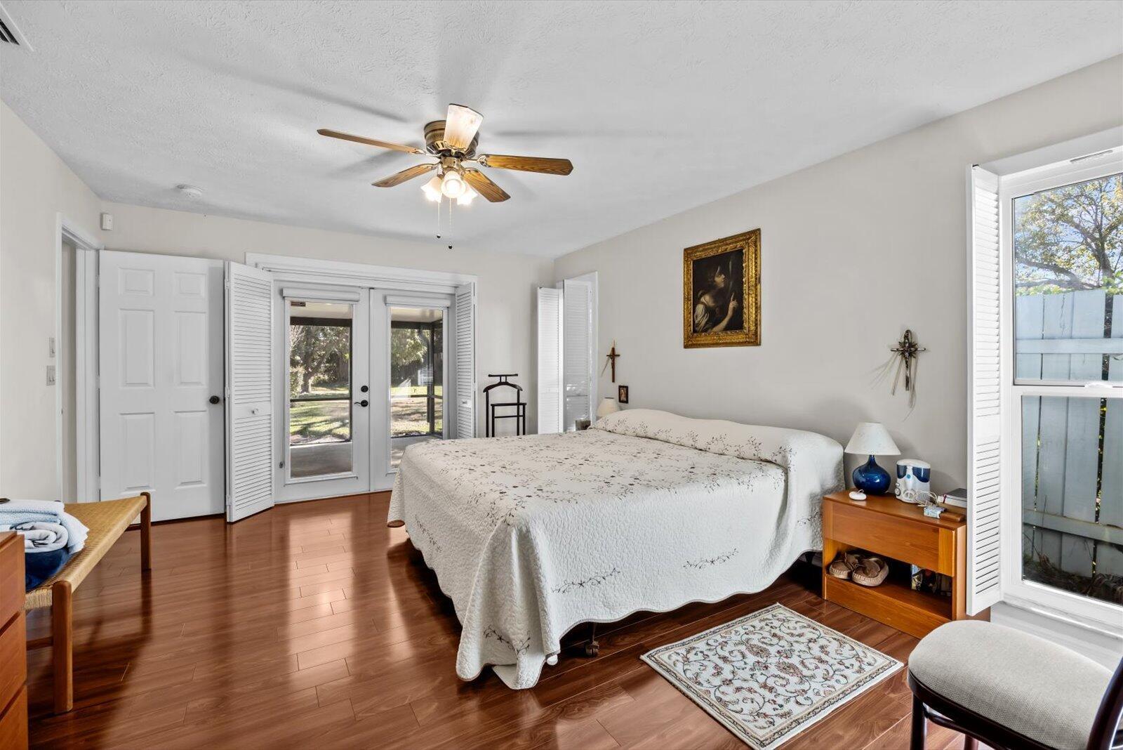 Residence photo 17