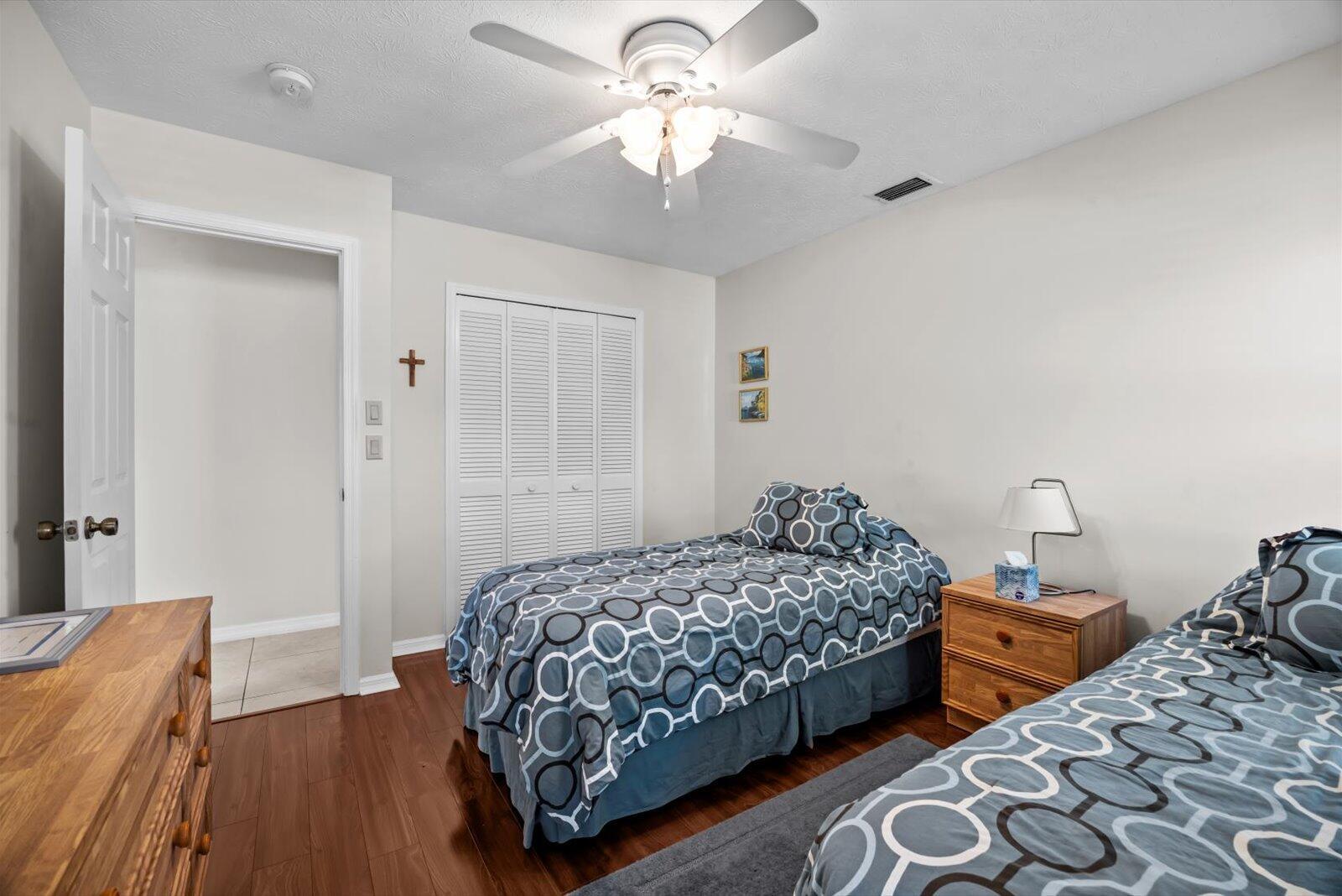 Residence photo 22