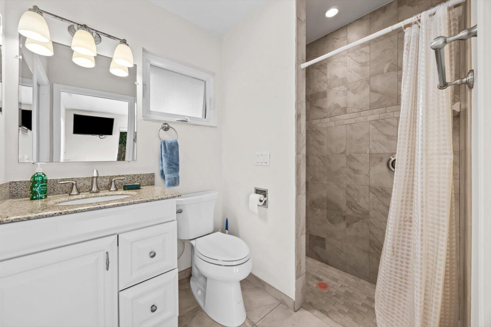 Residence photo 36