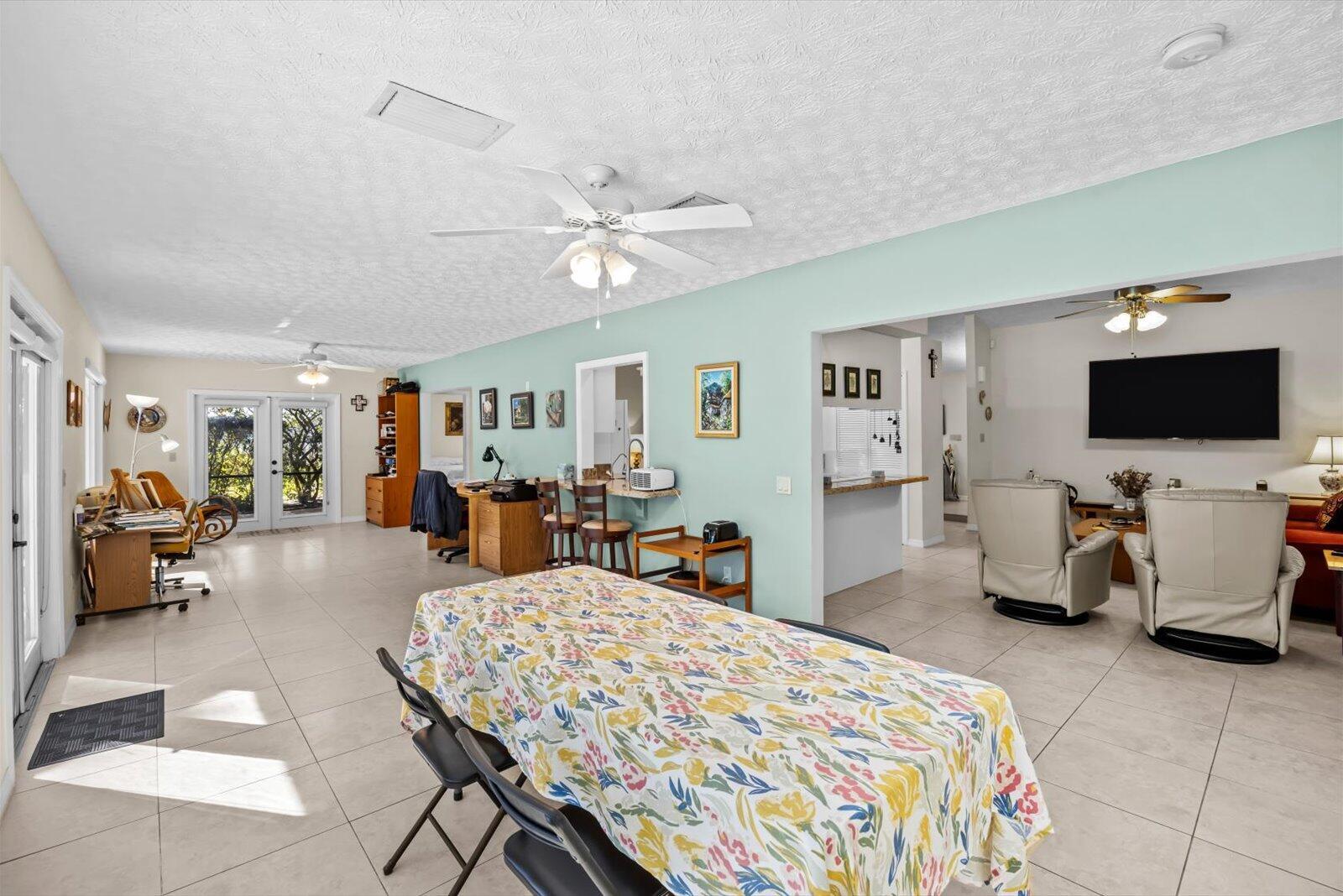 Residence photo 38