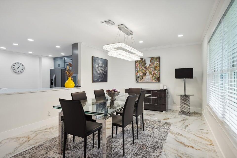  Residence photo 14