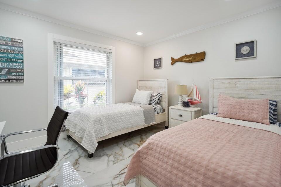  Residence photo 20