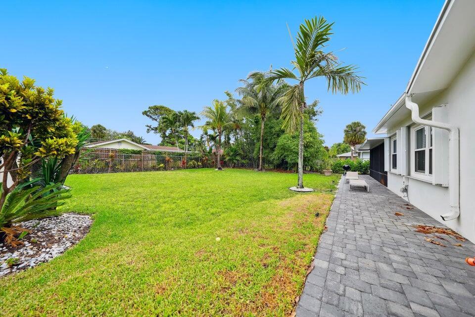  Residence photo 34