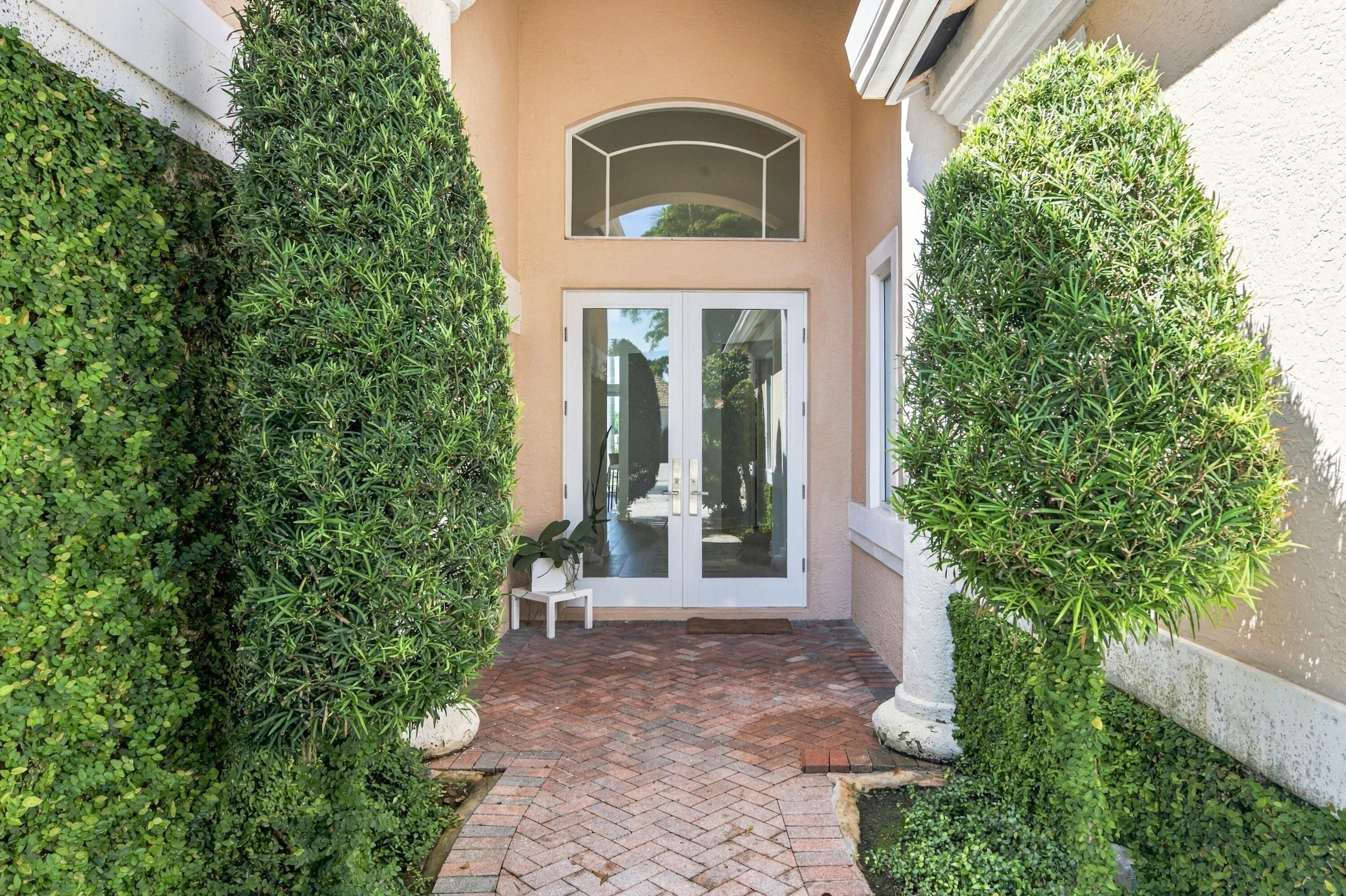 Equestrian Club Estates Residence photo 4