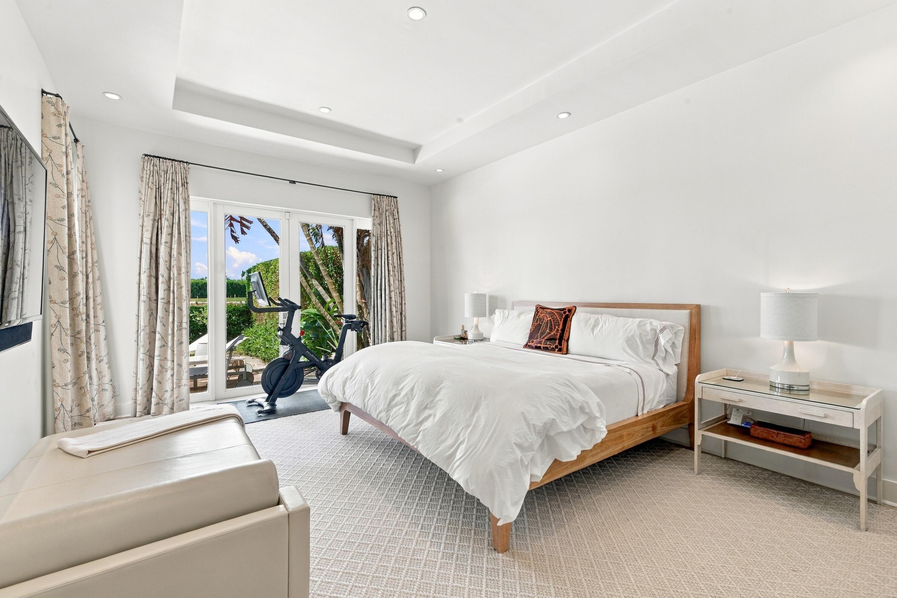 Equestrian Club Estates Residence photo 19