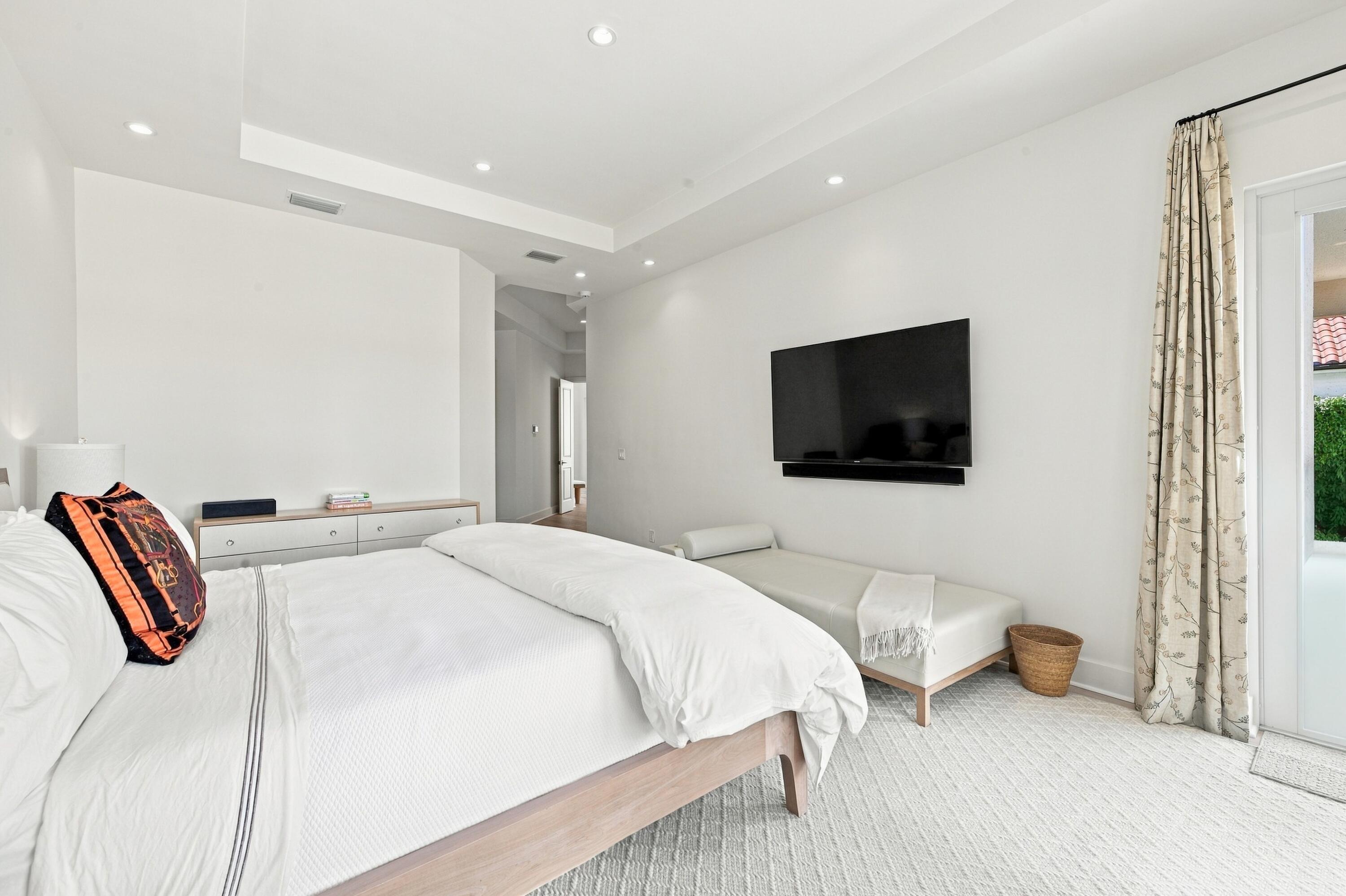 Equestrian Club Estates Residence photo 21