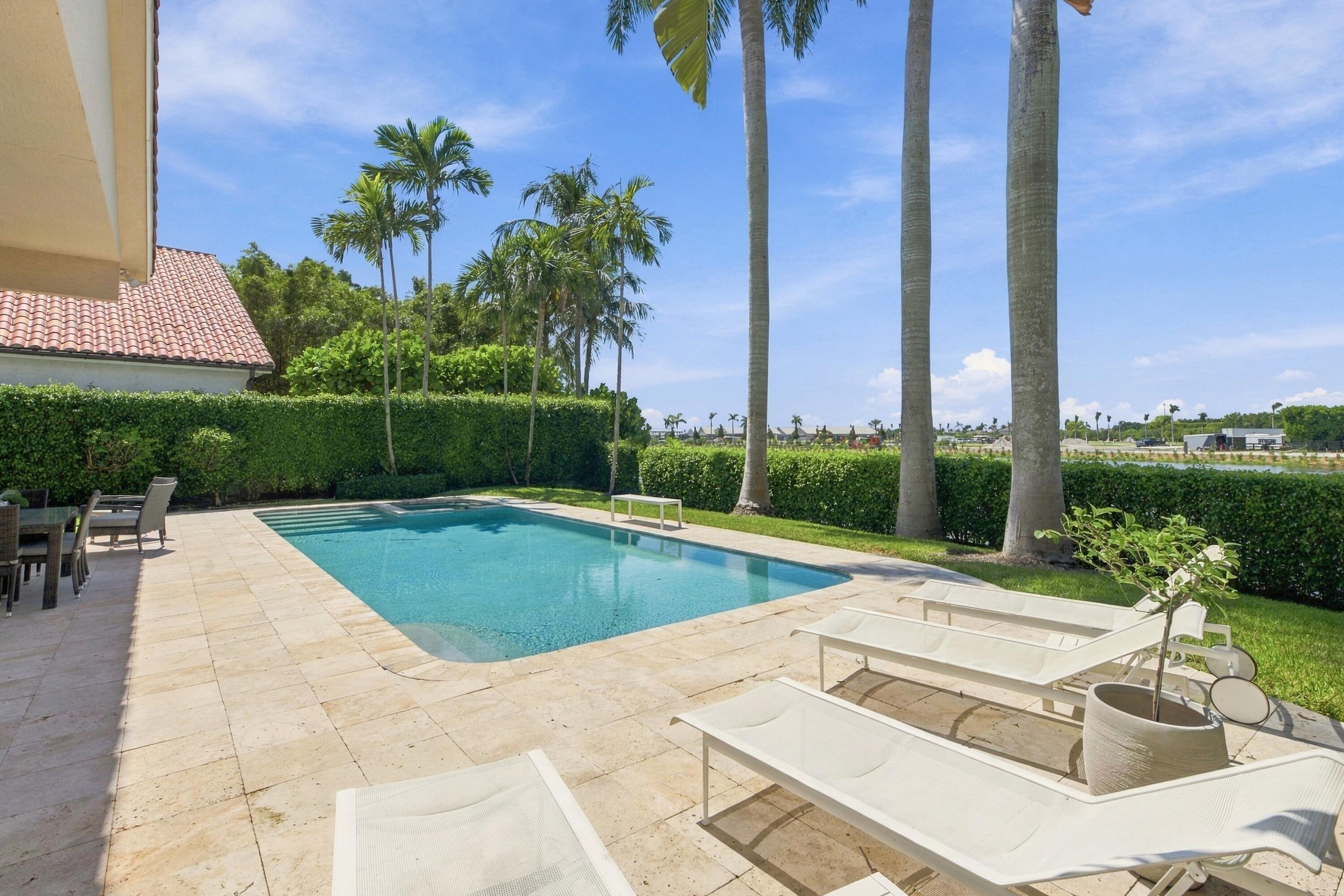 Equestrian Club Estates Residence photo 48