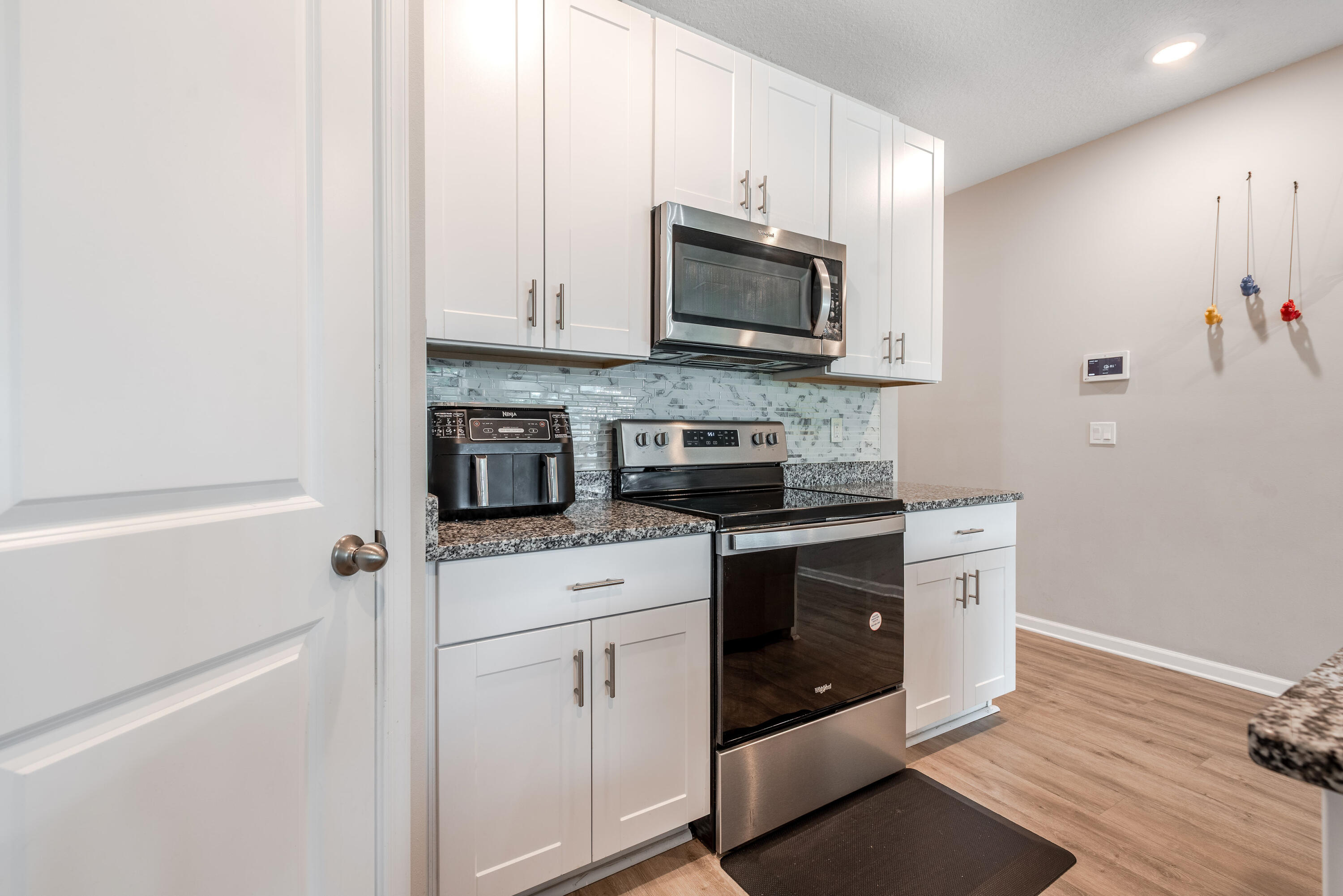 Residence photo 8