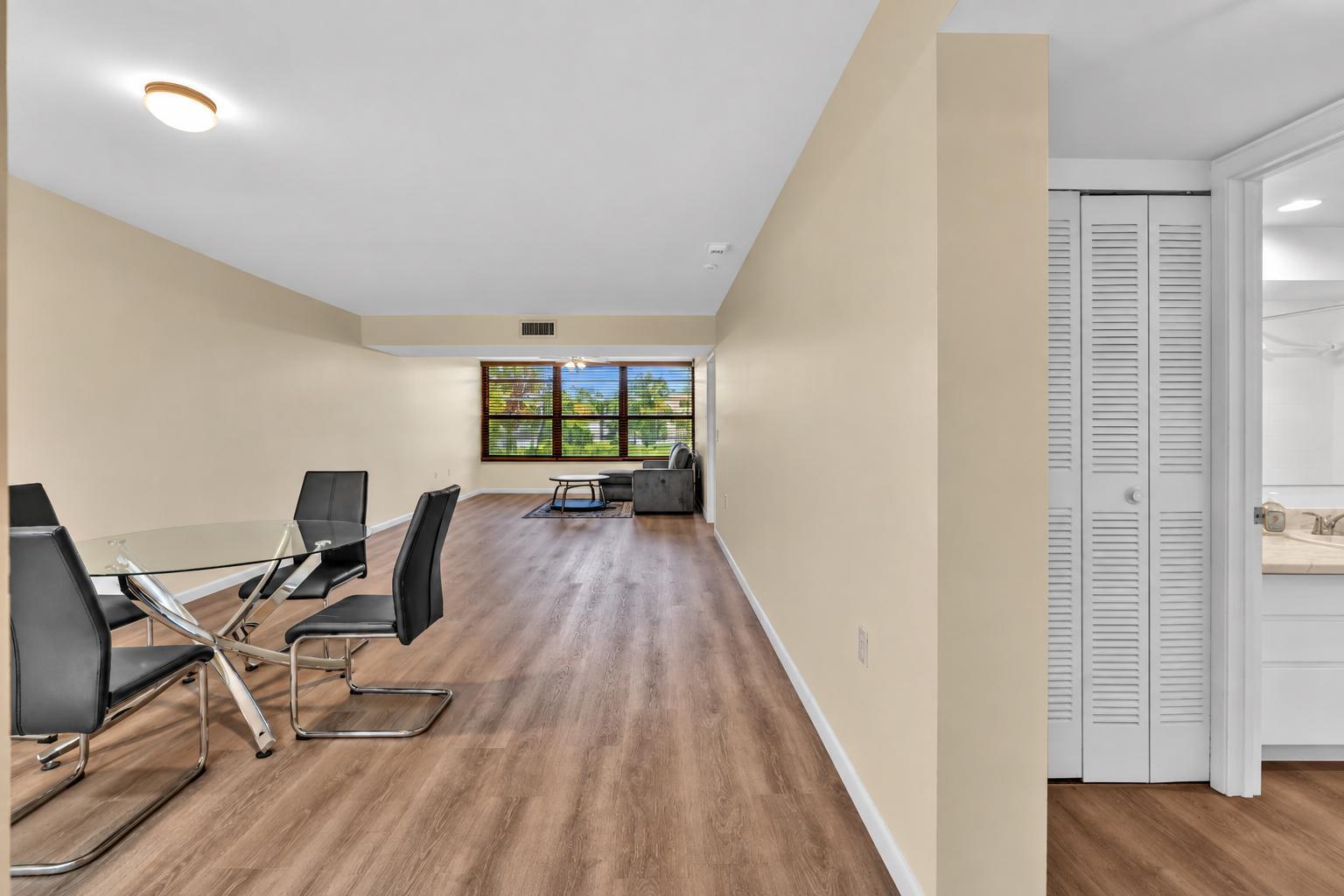 Unit 202 photo 12
