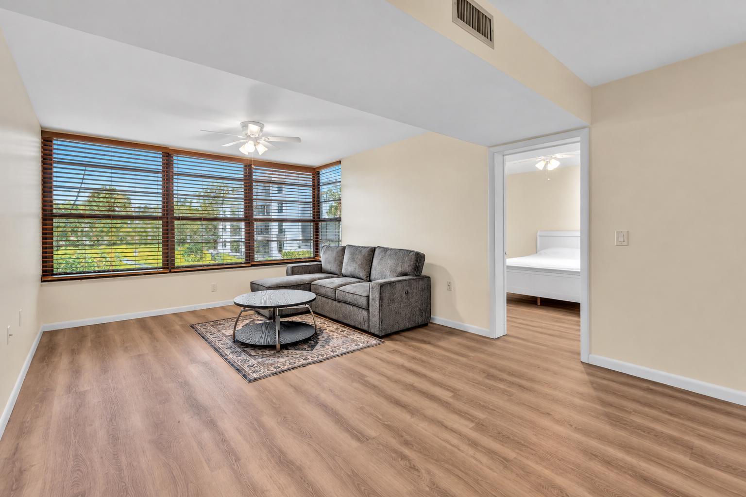 Unit 202 photo 23