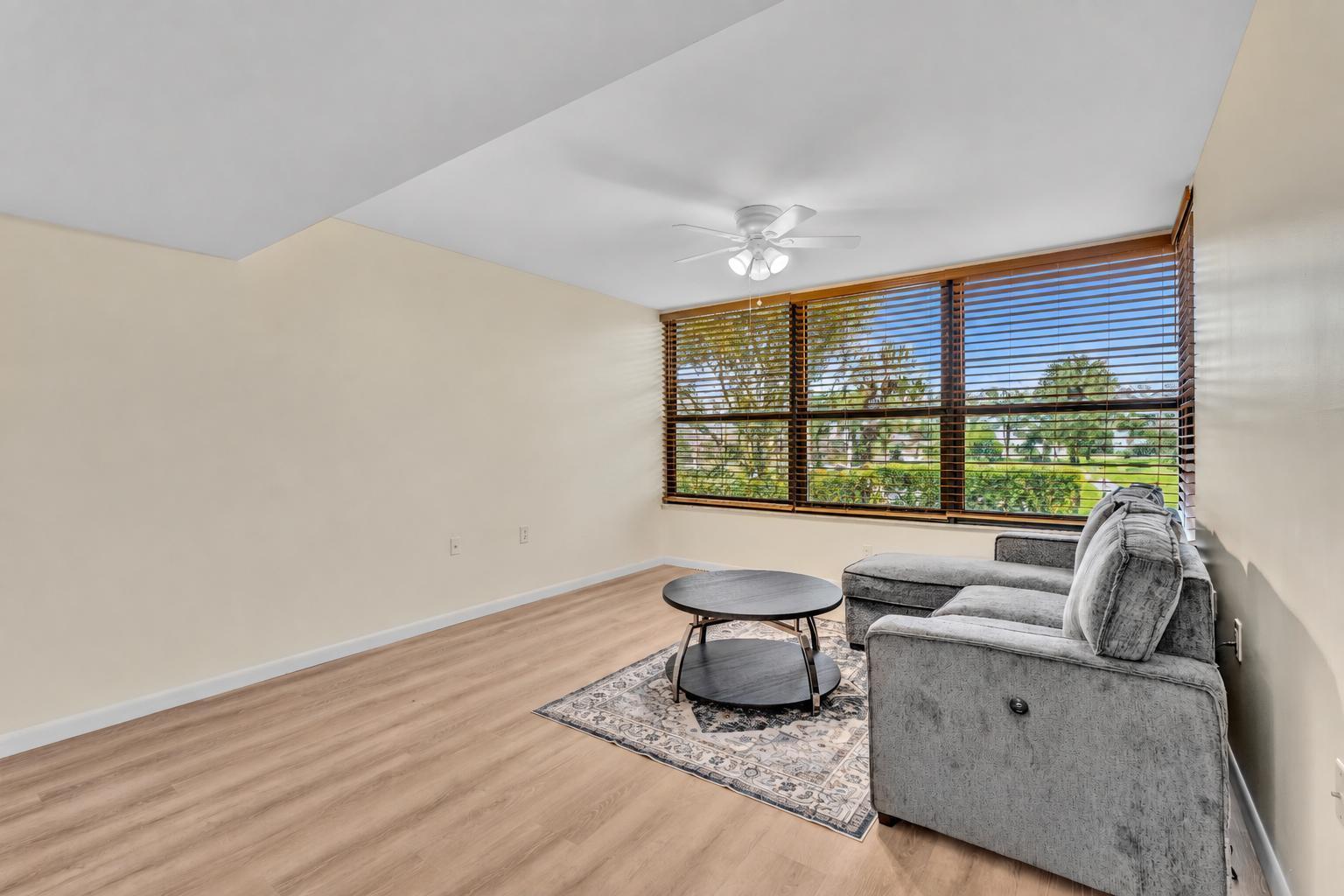 Unit 202 photo 25