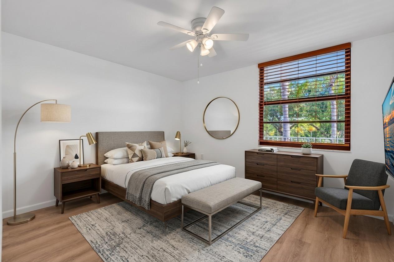 Unit 202 photo 37