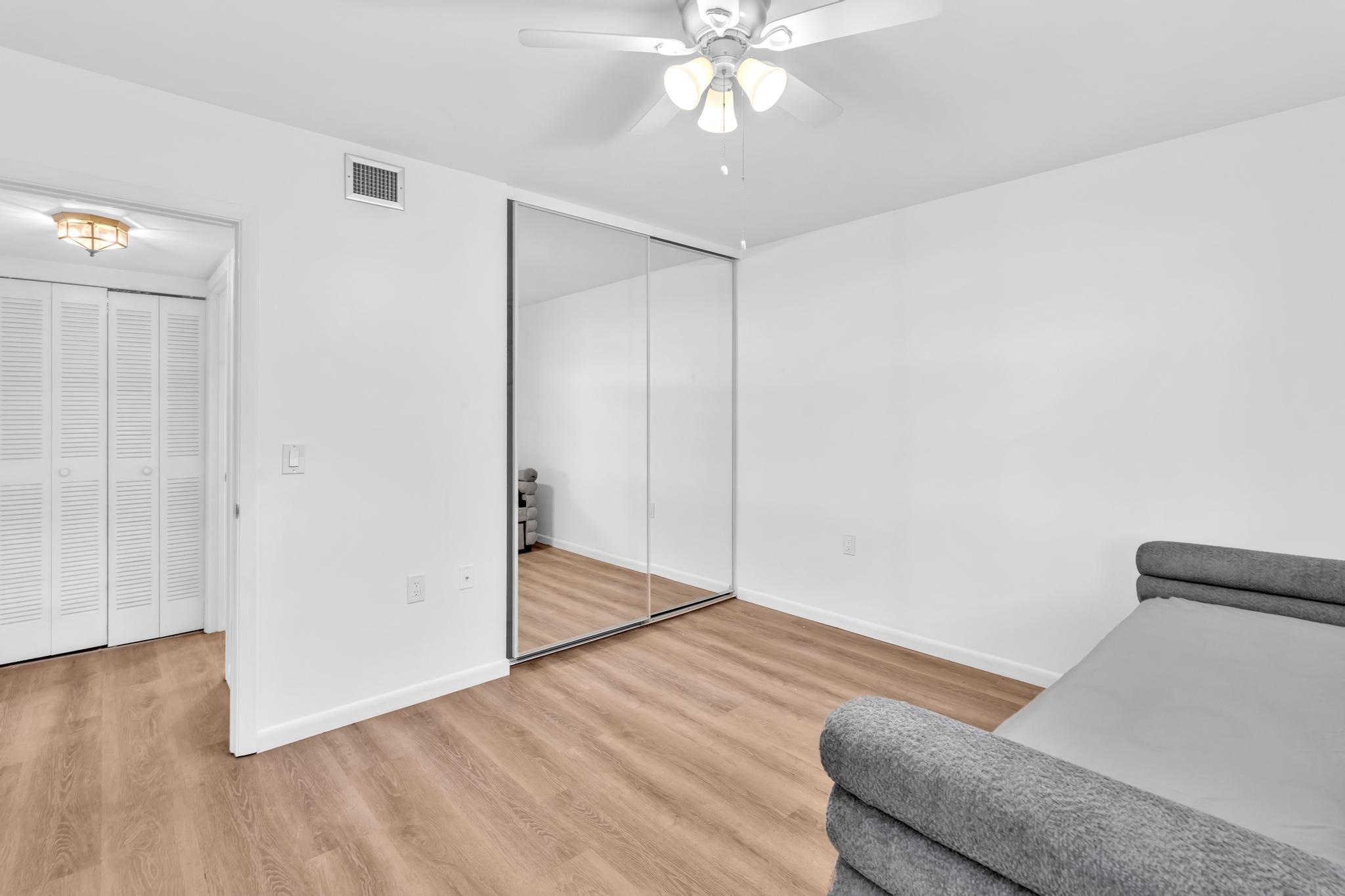 Unit 202 photo 39