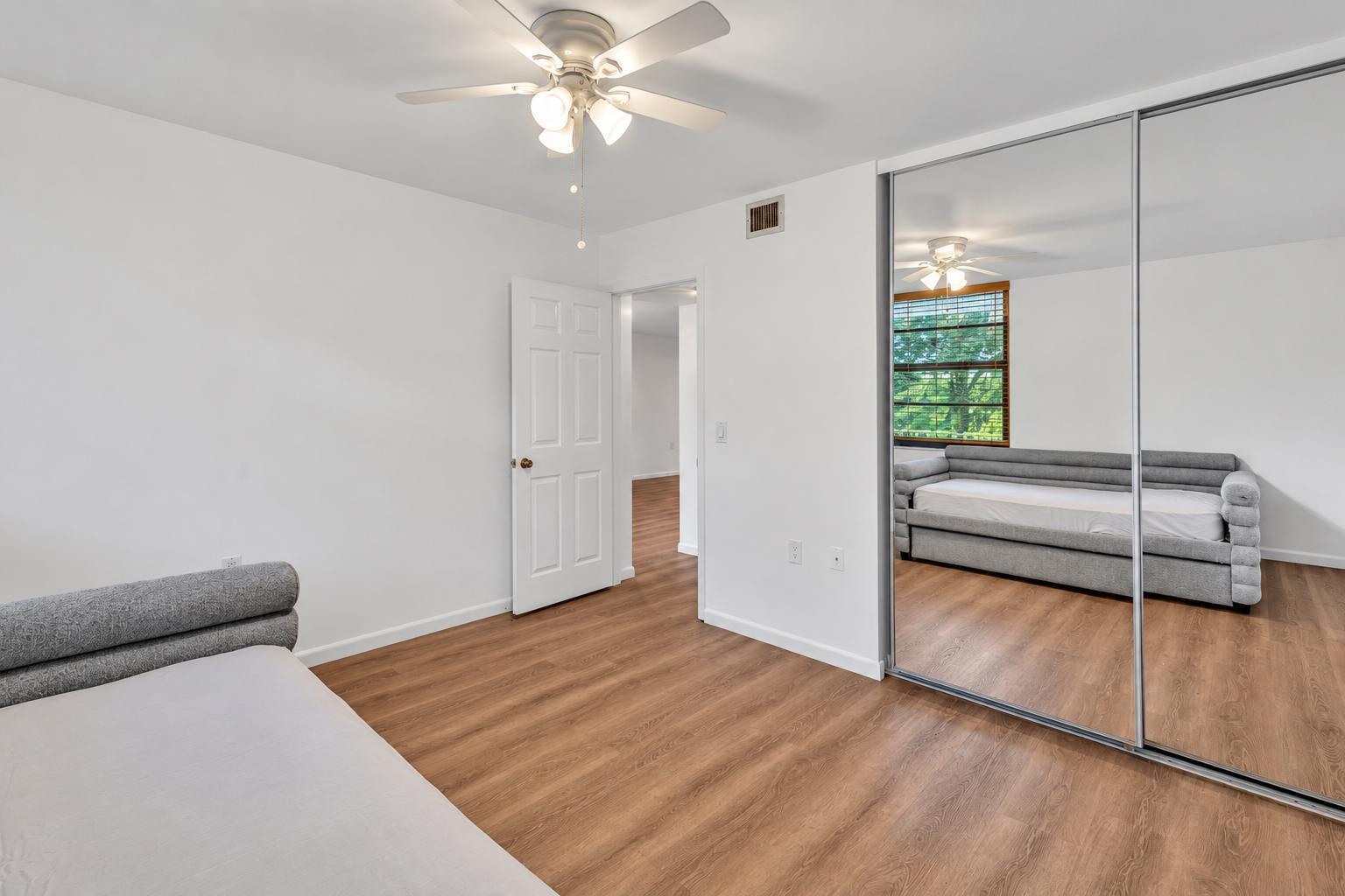 Unit 202 photo 40