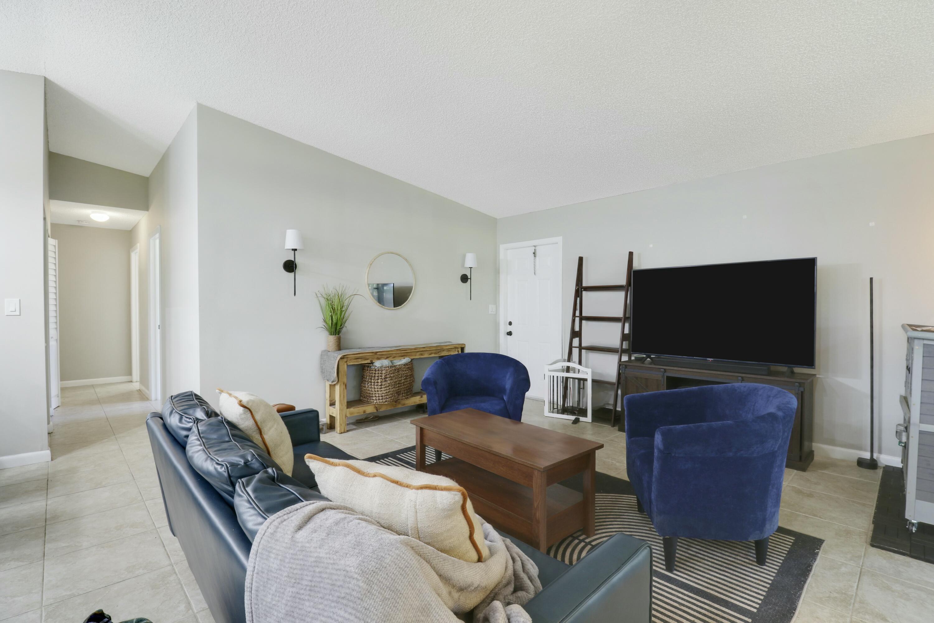 Residence photo 7