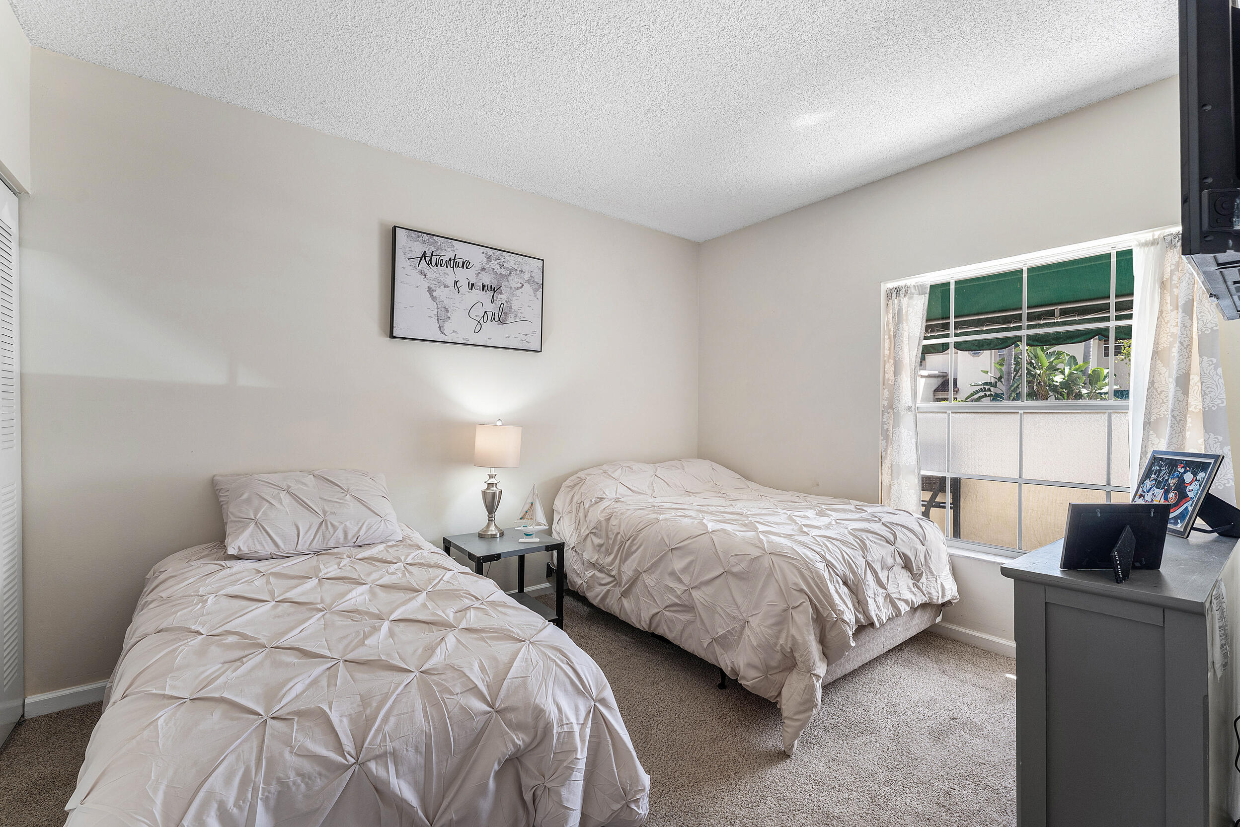 Residence photo 24
