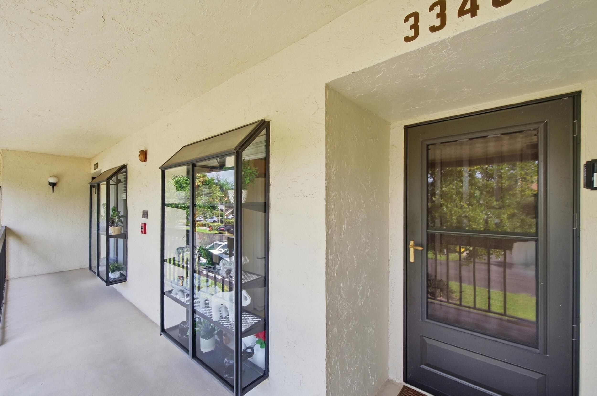 Residence photo 4