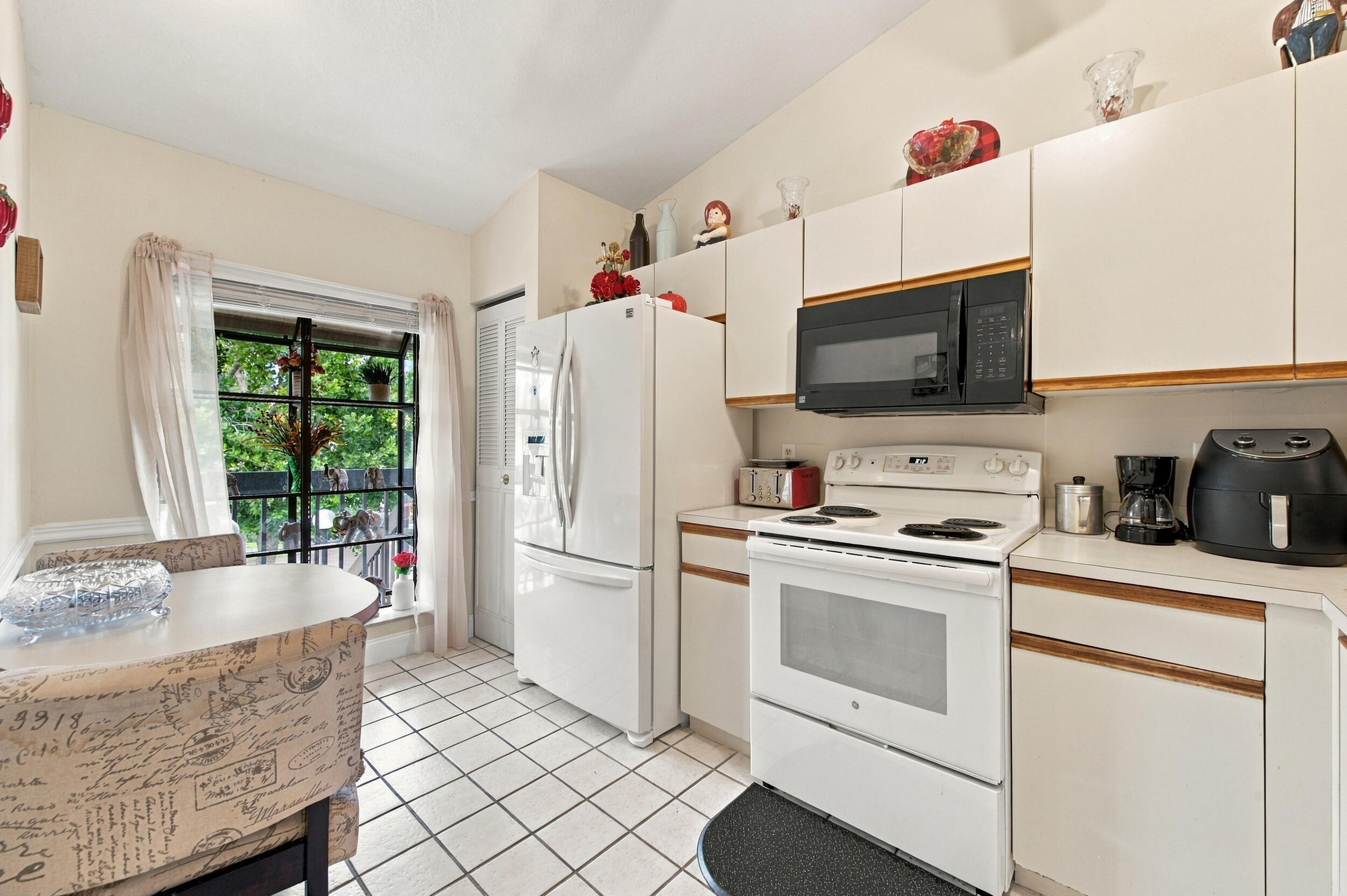 Residence photo 9
