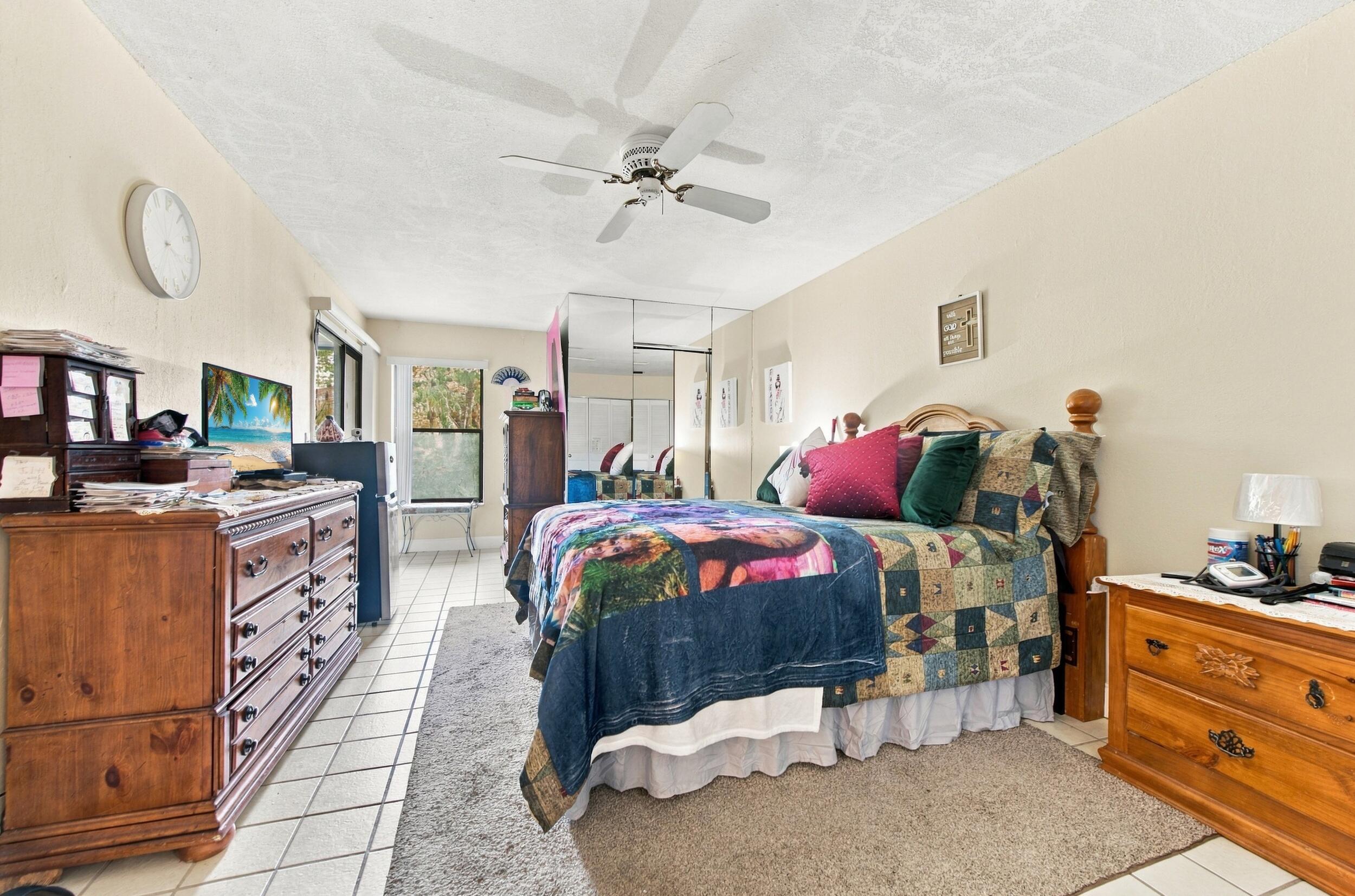 Residence photo 15