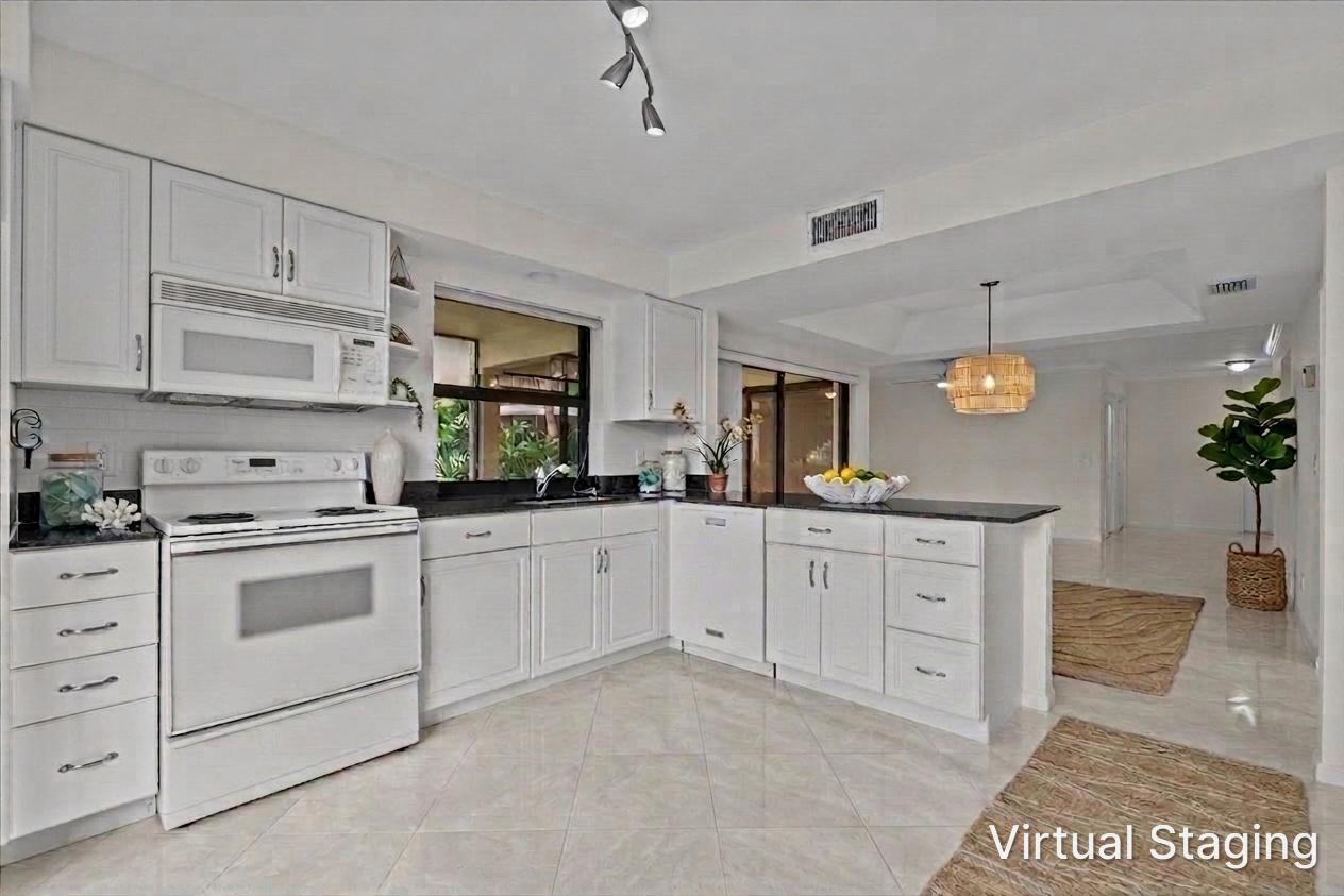 Jonathan's Landing Jupiter FL Unit 117 photo 18