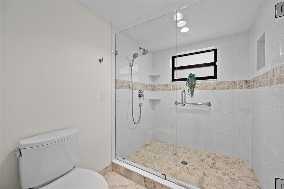 Jonathan's Landing Jupiter FL Unit 117 photo 28