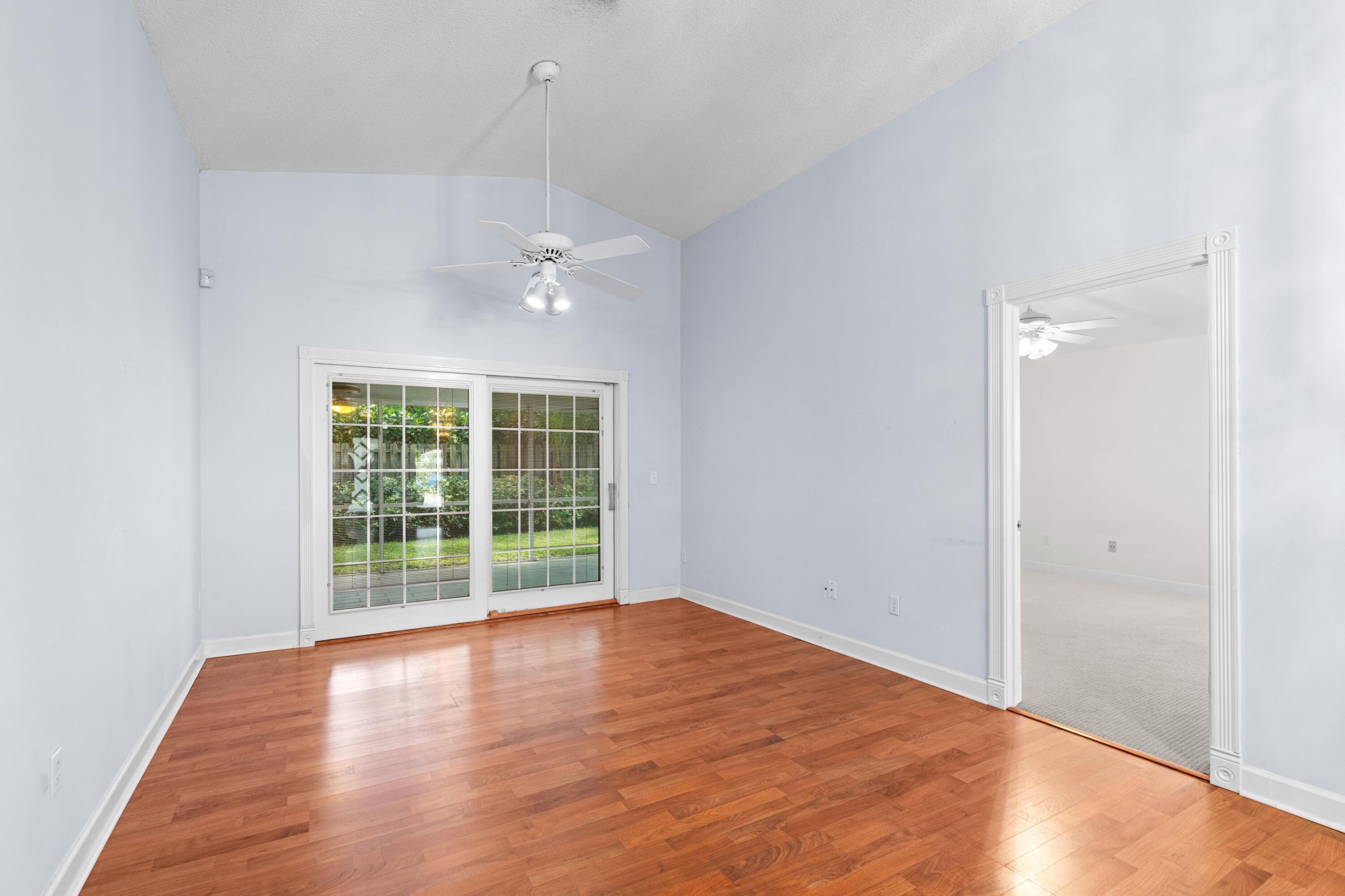 Residence photo 7